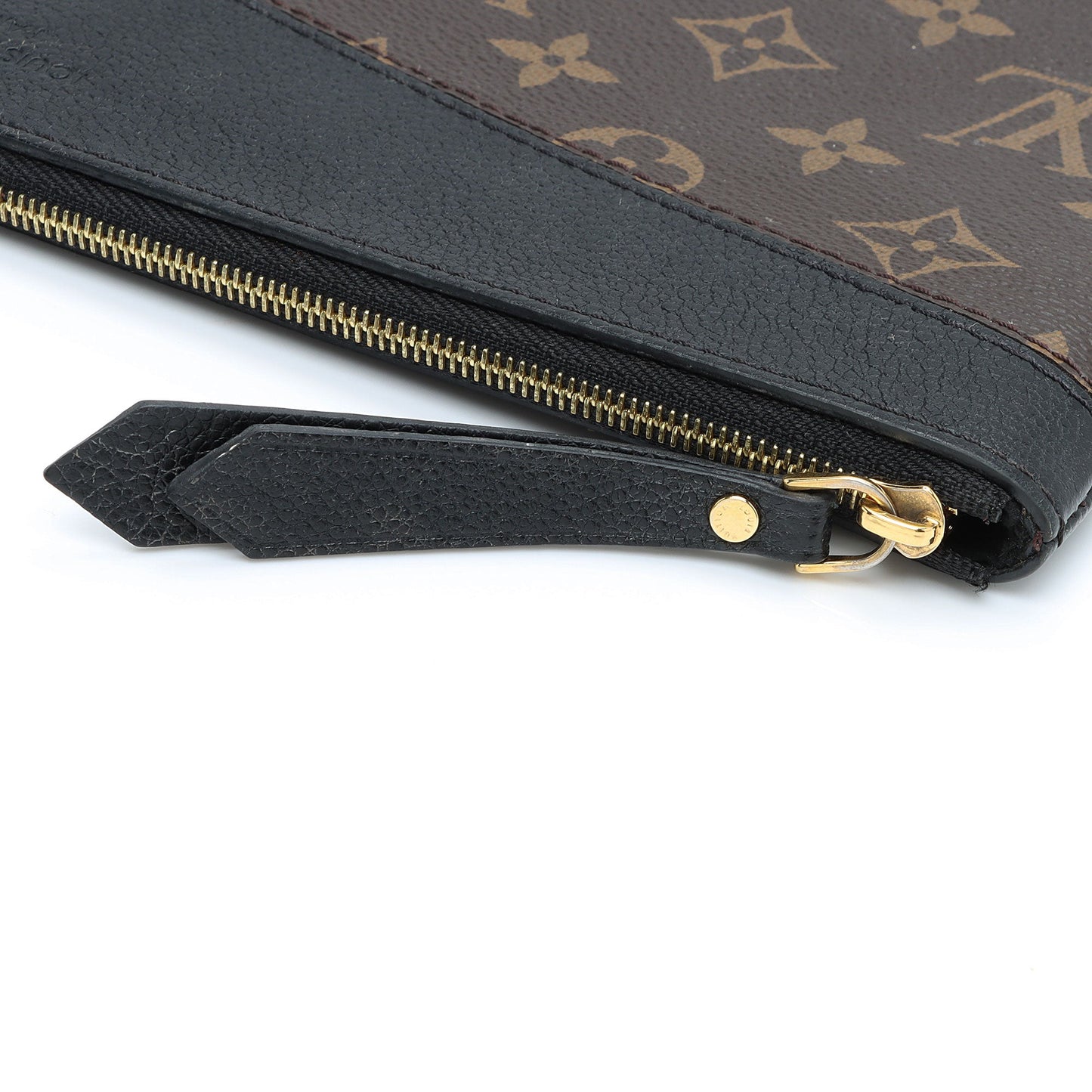 Louis Vuitton Monogram Canvas Daily Pouch (SHF-epvh9P)