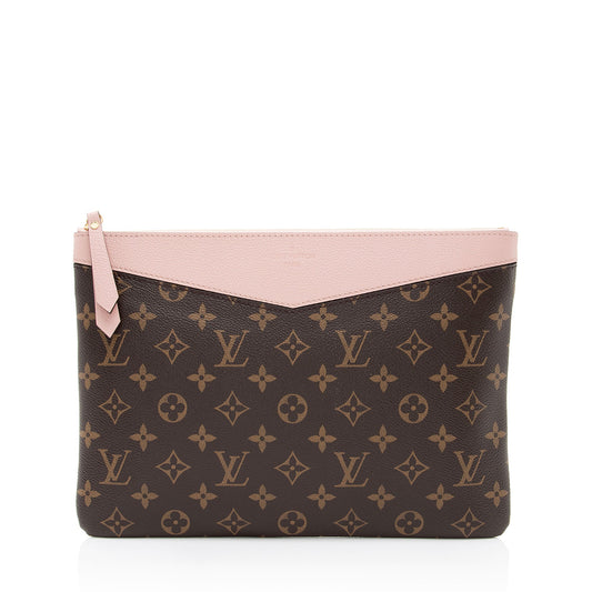 Louis Vuitton Monogram Canvas Daily Pouch (SHF-hwQ6K3)