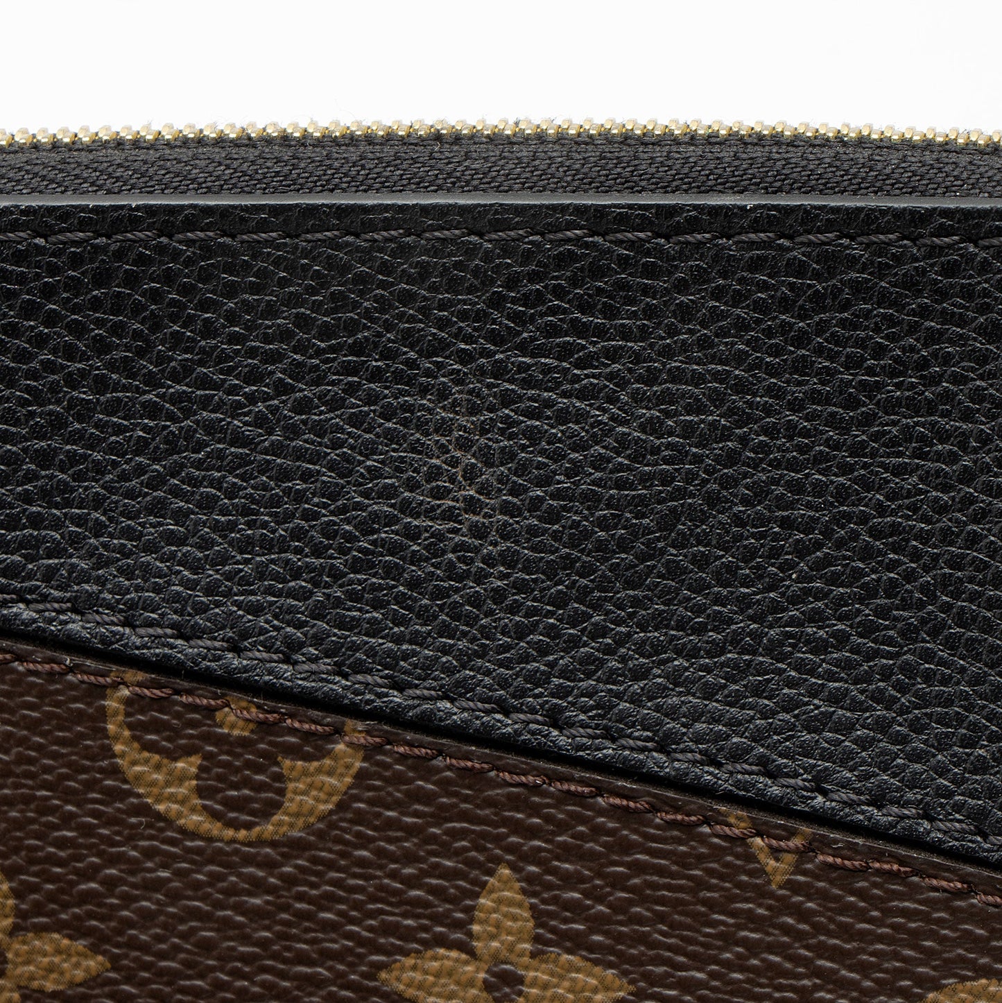 Louis Vuitton Monogram Canvas Daily Pouch