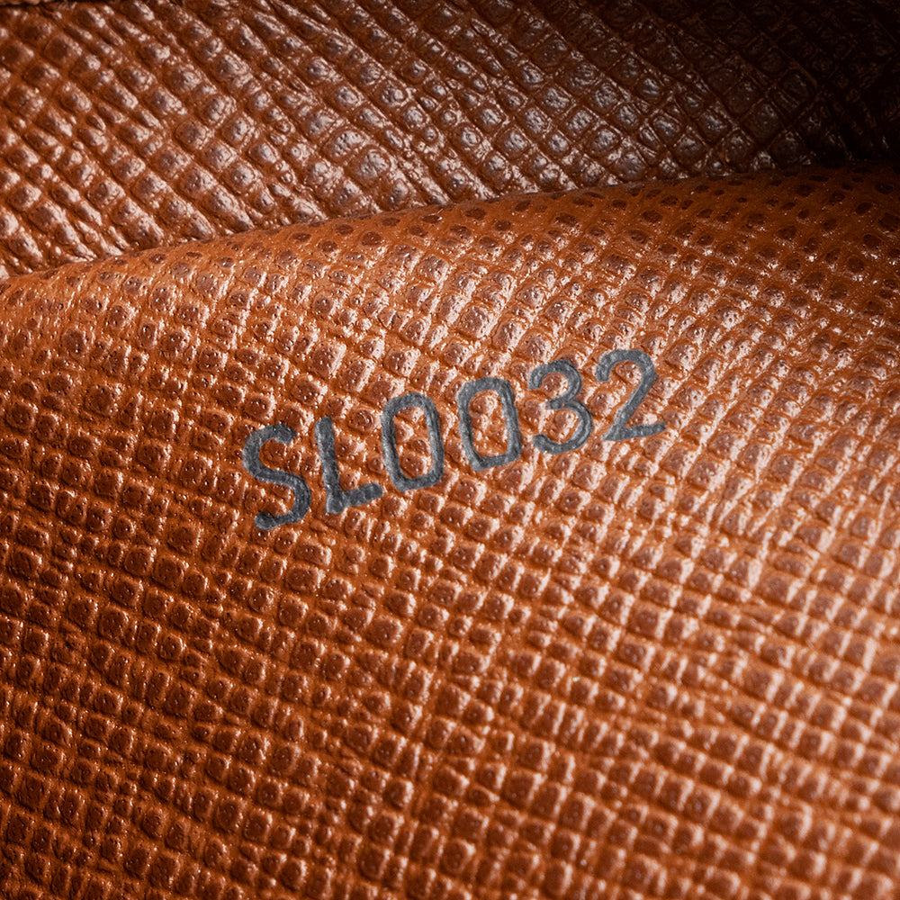 Louis Vuitton Vintage Monogram Canvas Danube Shoulder Bag (SHF-20197)