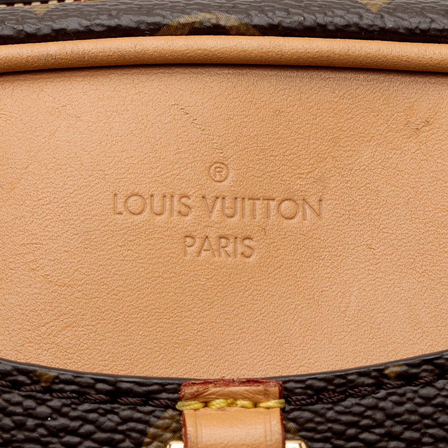 Louis Vuitton Monogram Canvas Deauville Mini Shoulder Bag (SHF-sSJvjs)