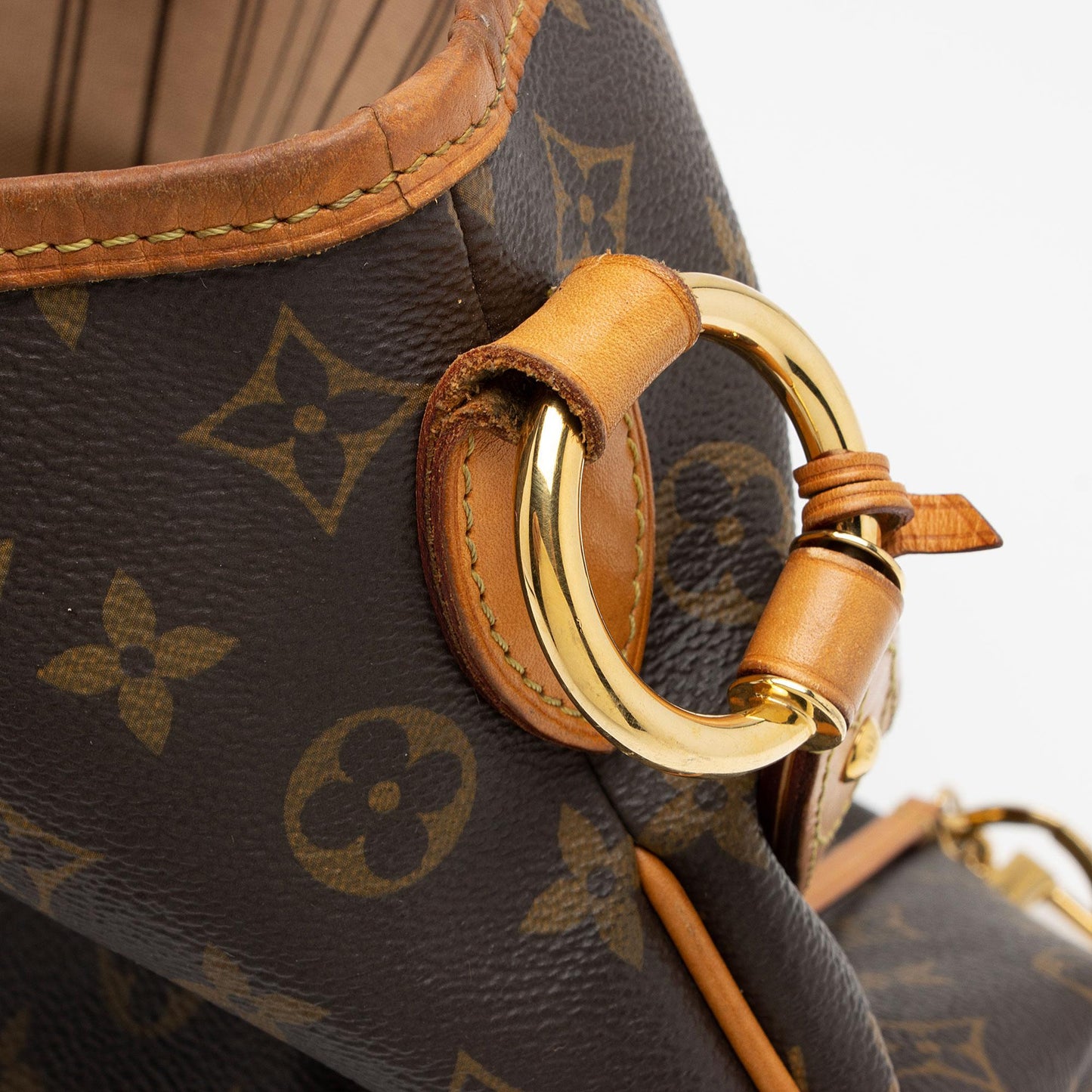 Louis Vuitton Monogram Canvas Delightful MM Shoulder Bag (SHF-BlbpyK)