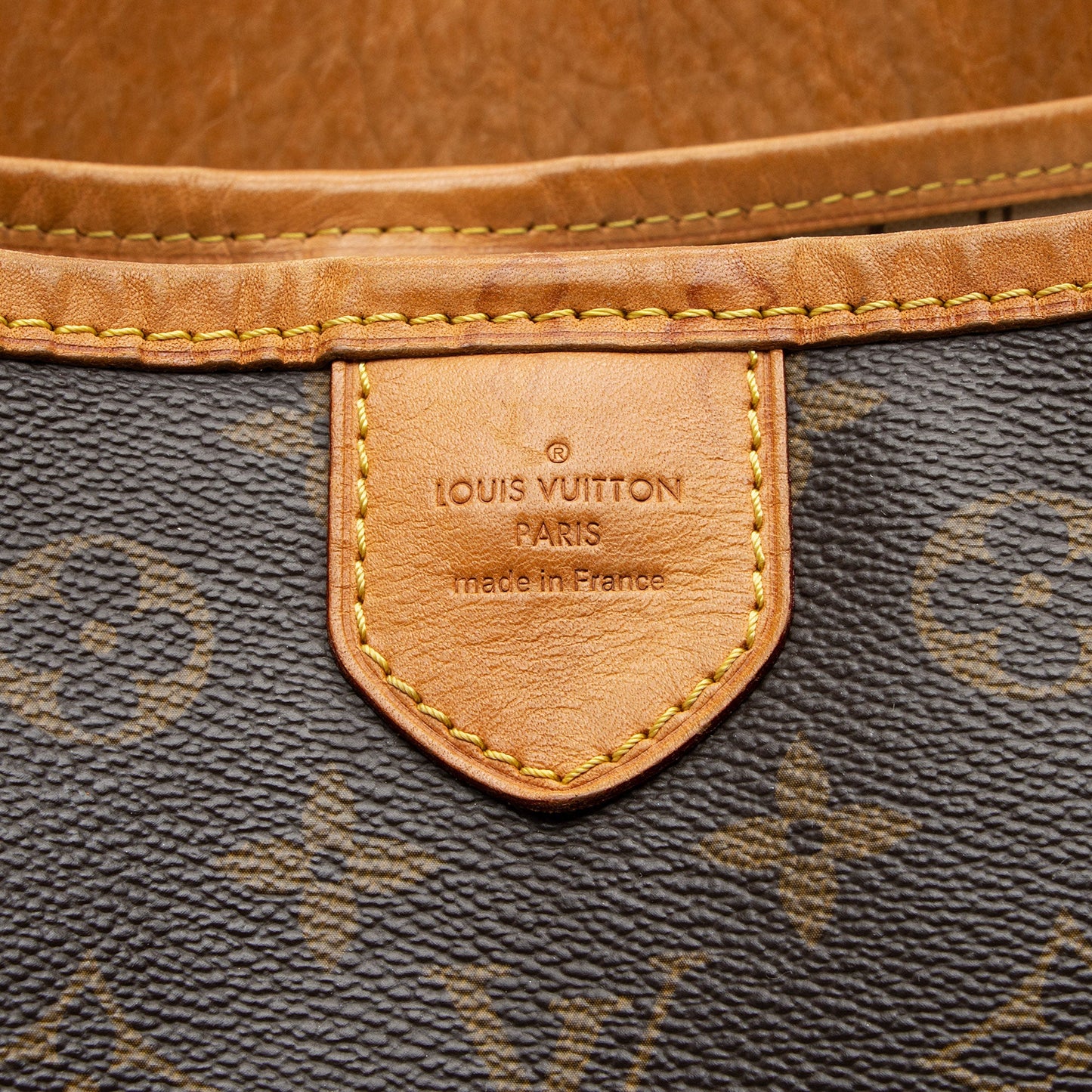 Louis Vuitton Monogram Canvas Delightful MM Shoulder Bag (SHF-y3U71c)