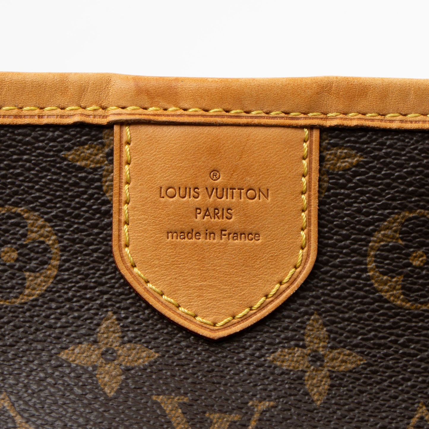 Louis Vuitton Monogram Canvas Delightful MM Shoulder Bag (SHF-OAjeVL)