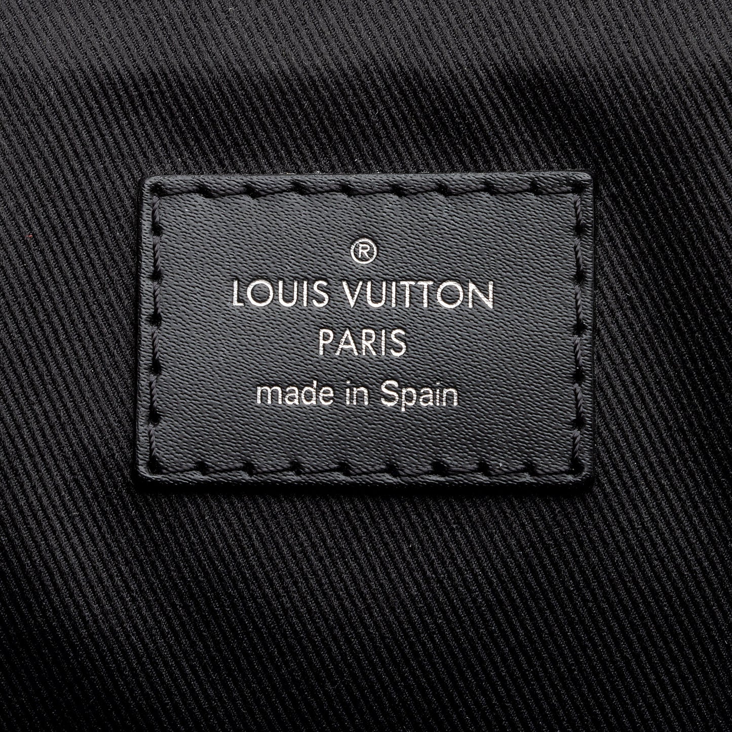 Louis Vuitton Monogram Canvas Eclipse District PM Messenger Bag (SHF-22859)