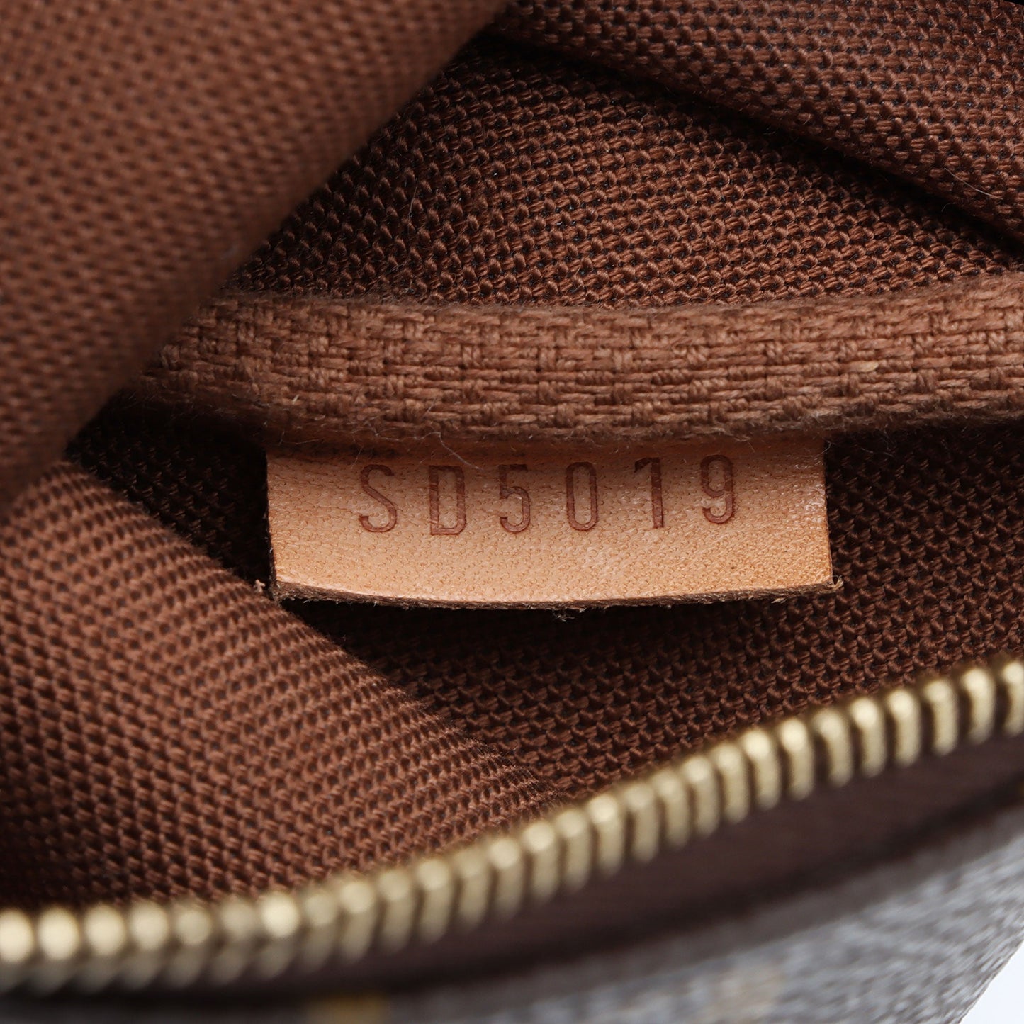 Louis Vuitton Monogram Canvas Eva Clutch (SHF-0Ct94Q)