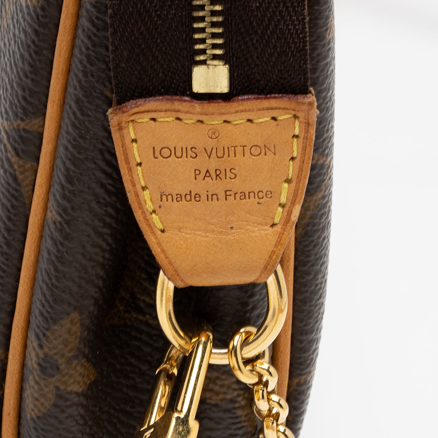Louis Vuitton Monogram Canvas Eva Clutch (SHF-AbJ6dZ)