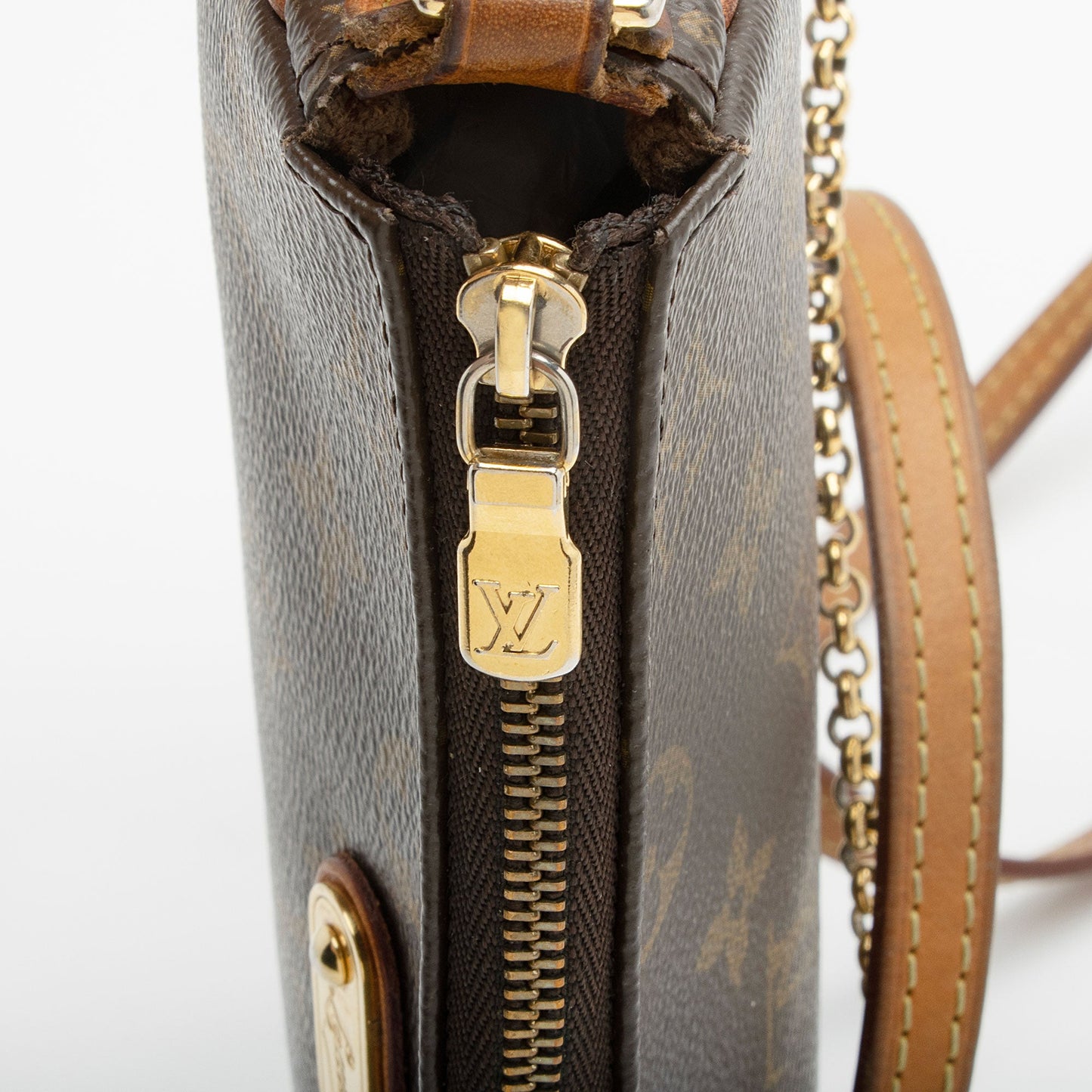 Louis Vuitton Monogram Canvas Eva Clutch (SHF-Nxpj7D)