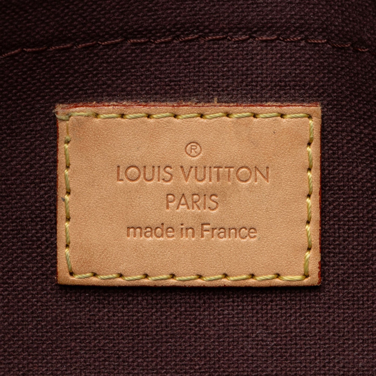 Louis Vuitton Monogram Canvas Favorite MM Shoulder Bag (SHF-yivpBZ)