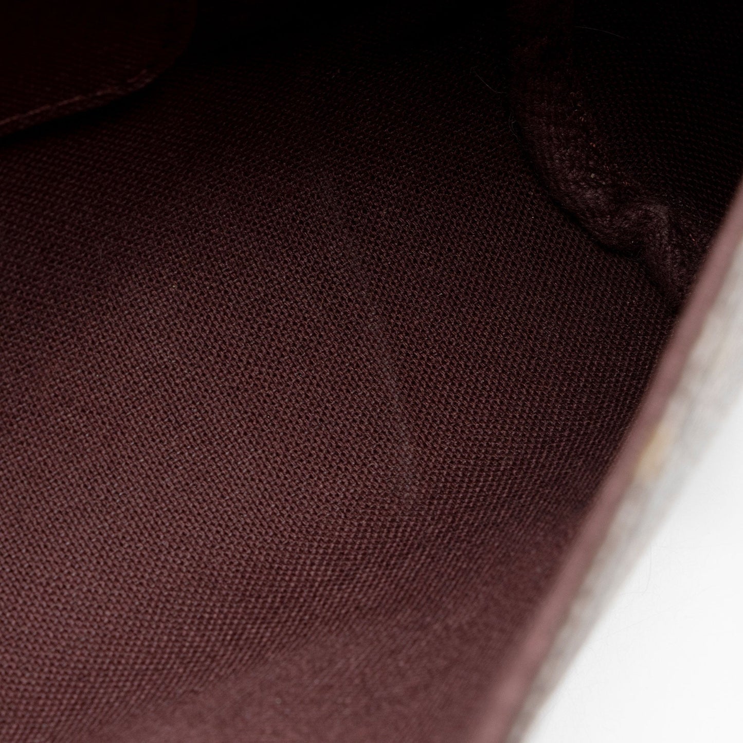Louis Vuitton Monogram Canvas Favorite MM Shoulder Bag (SHF-kr1tYJ)