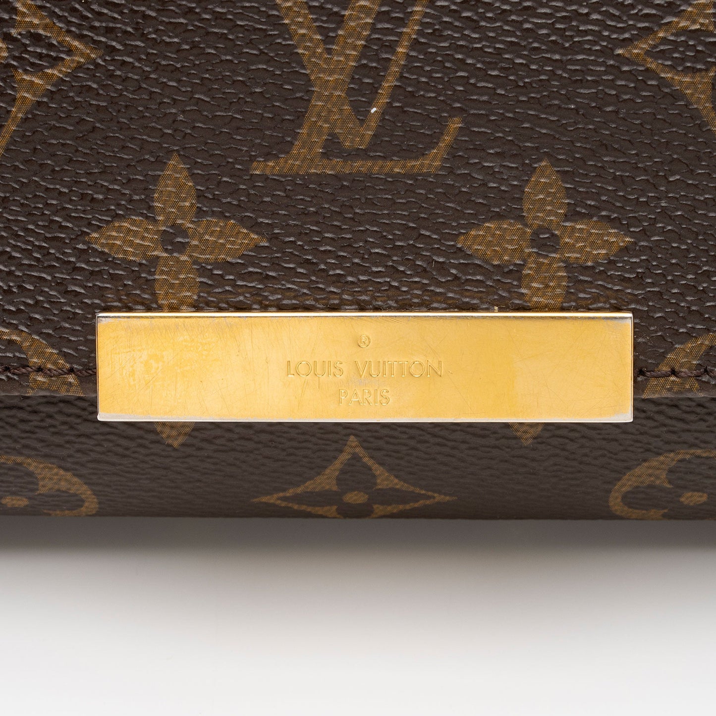 Louis Vuitton Monogram Canvas Favorite MM Shoulder Bag (SHF-pBpiVp)