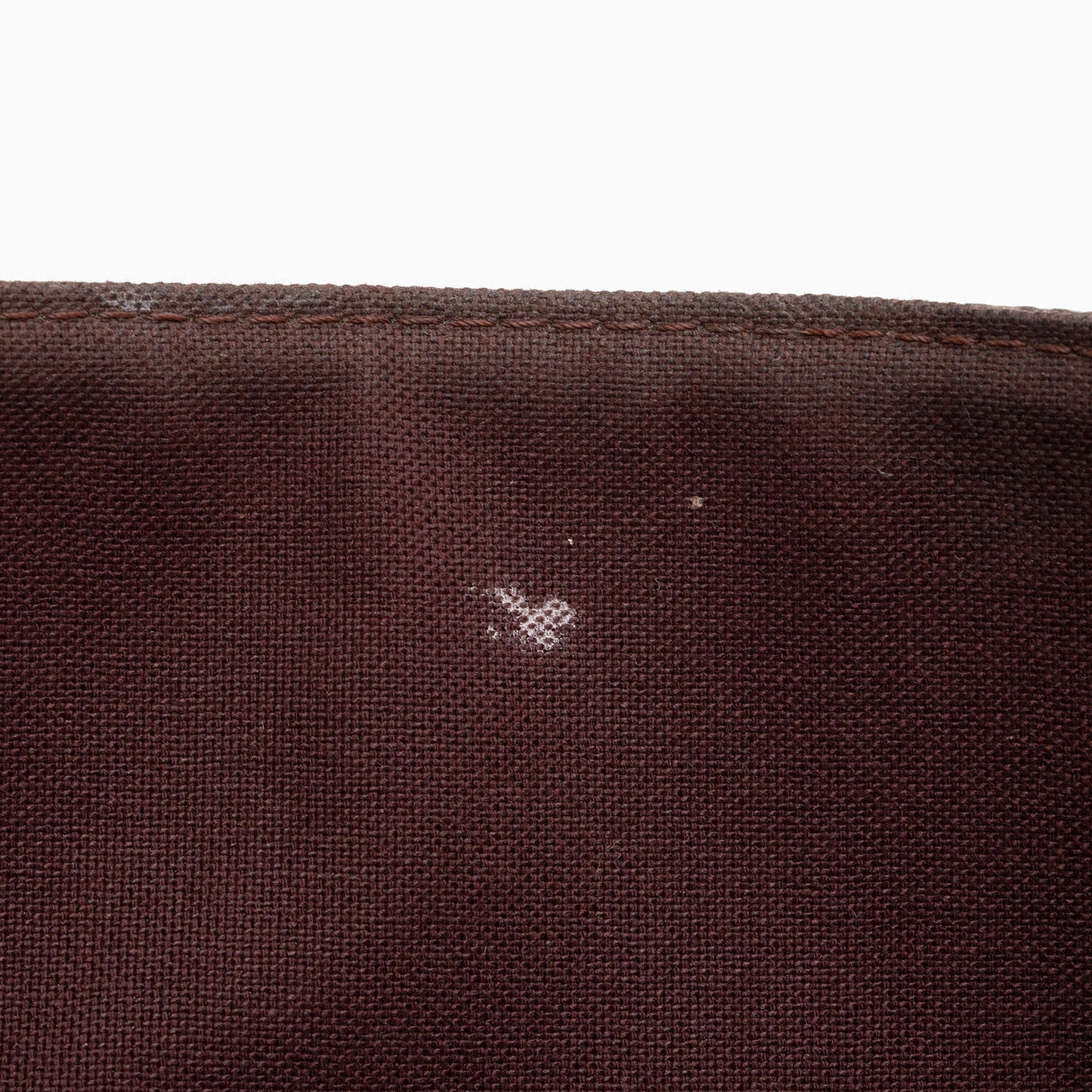 Louis Vuitton Monogram Canvas Favorite MM Shoulder Bag (SHF-GXfQJT)