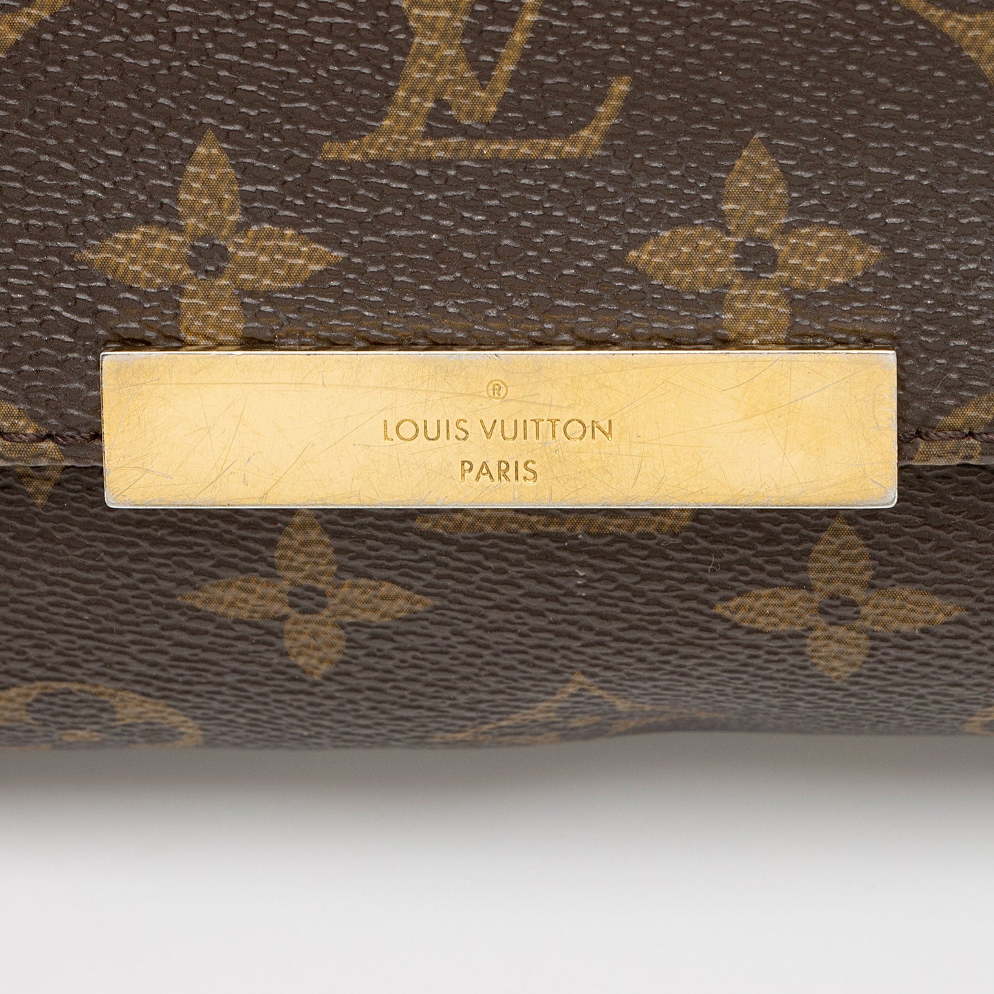 Louis Vuitton Monogram Canvas Favorite MM Shoulder Bag (SHF-Z5GR0S)