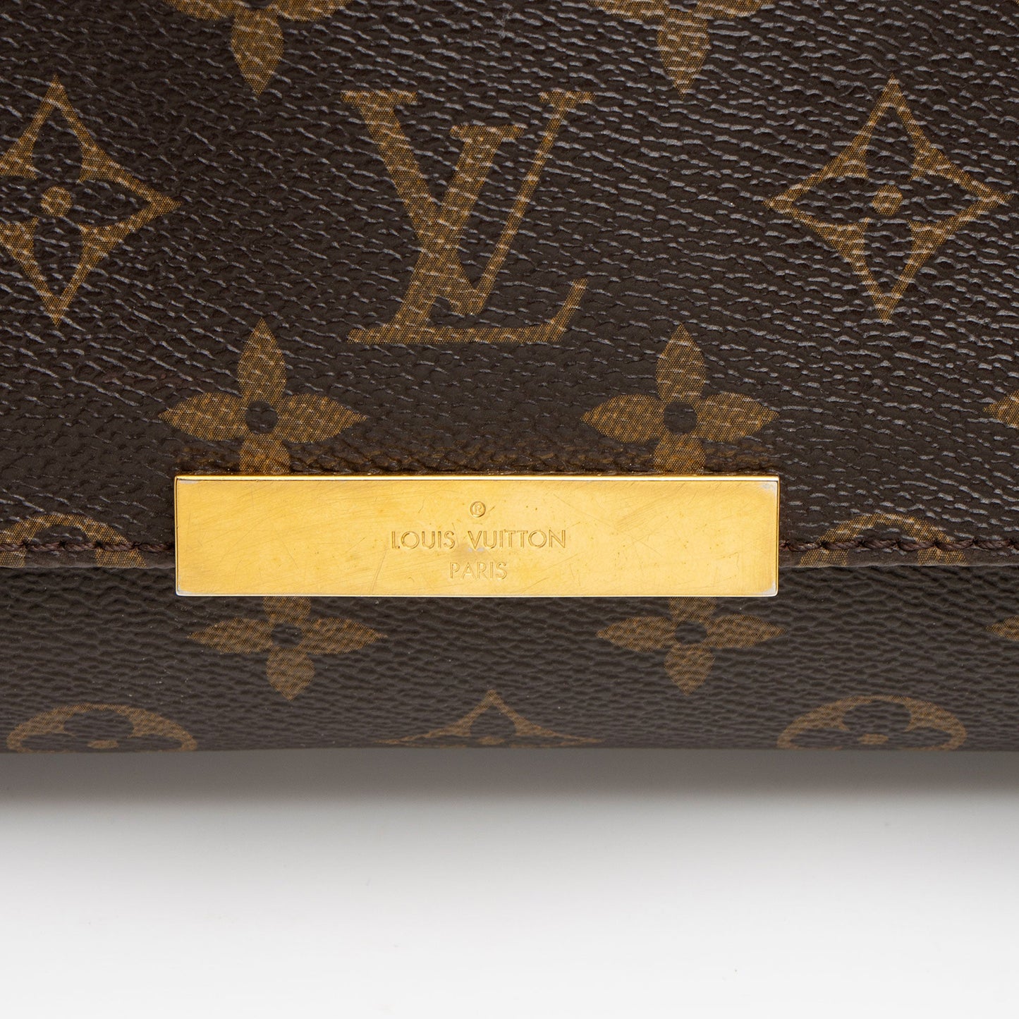 Louis Vuitton Monogram Canvas Favorite MM Shoulder Bag (SHF-ahfv2B)