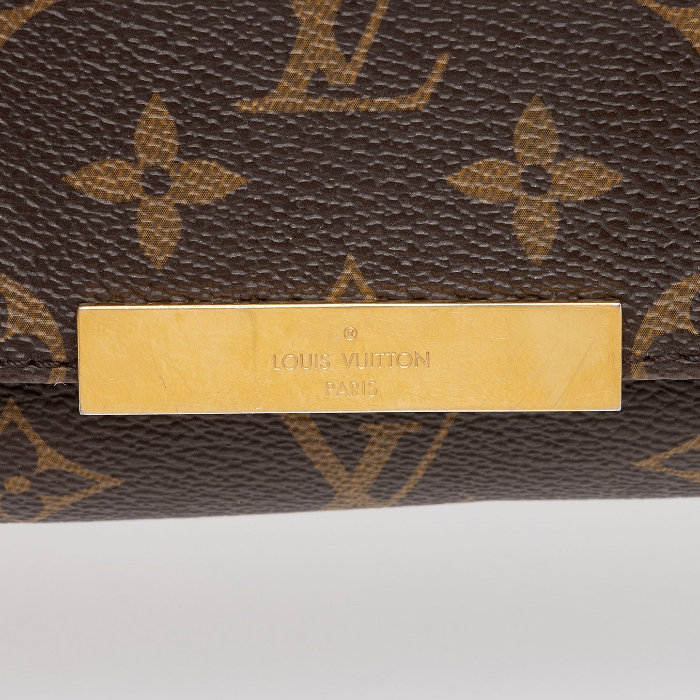 Louis Vuitton Monogram Canvas Favorite PM Shoulder Bag (SHF-c2SfTZ)