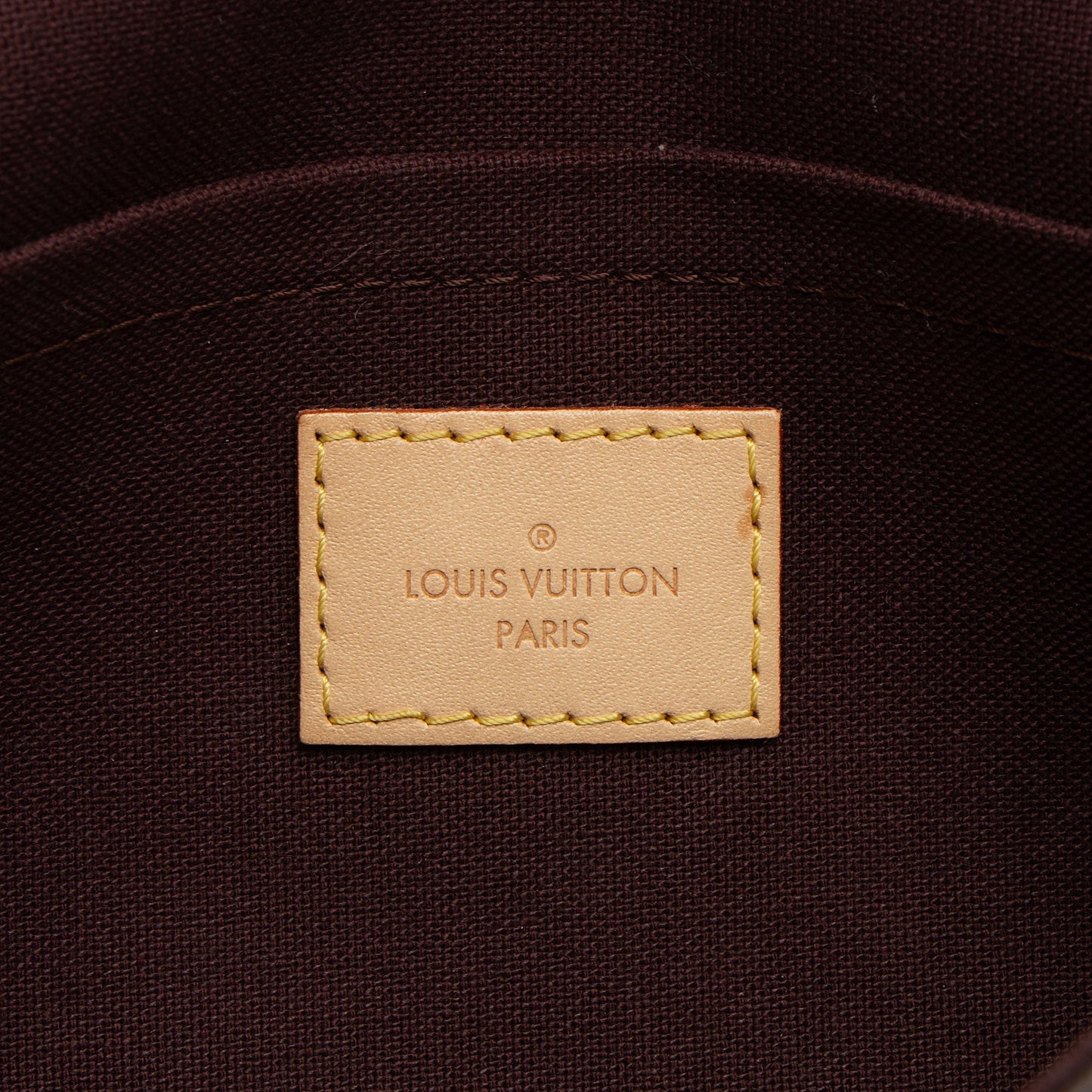 Louis Vuitton Monogram Canvas Favorite PM Shoulder Bag (SHF-SJ1bPb)