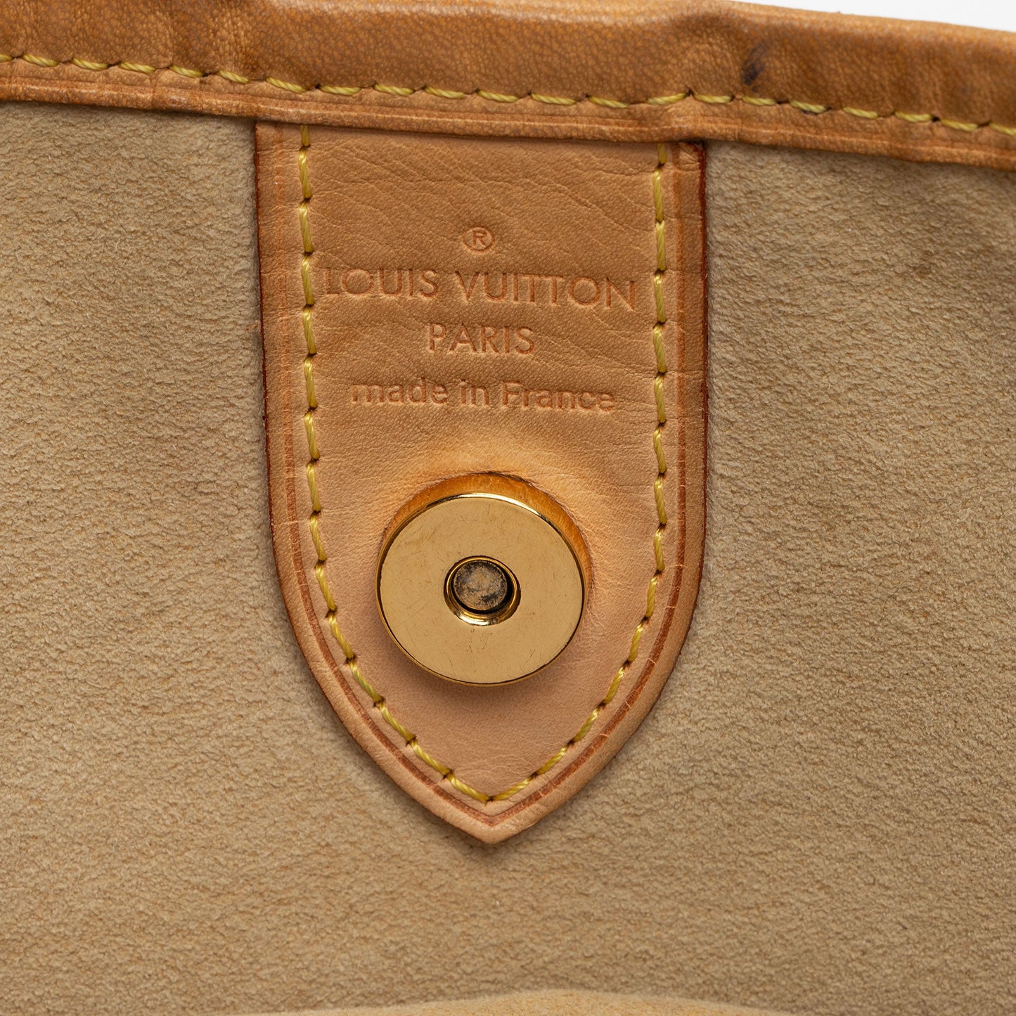 Louis Vuitton Monogram Canvas Galliera PM Shoulder Bag (SHF-ZrFqsw)