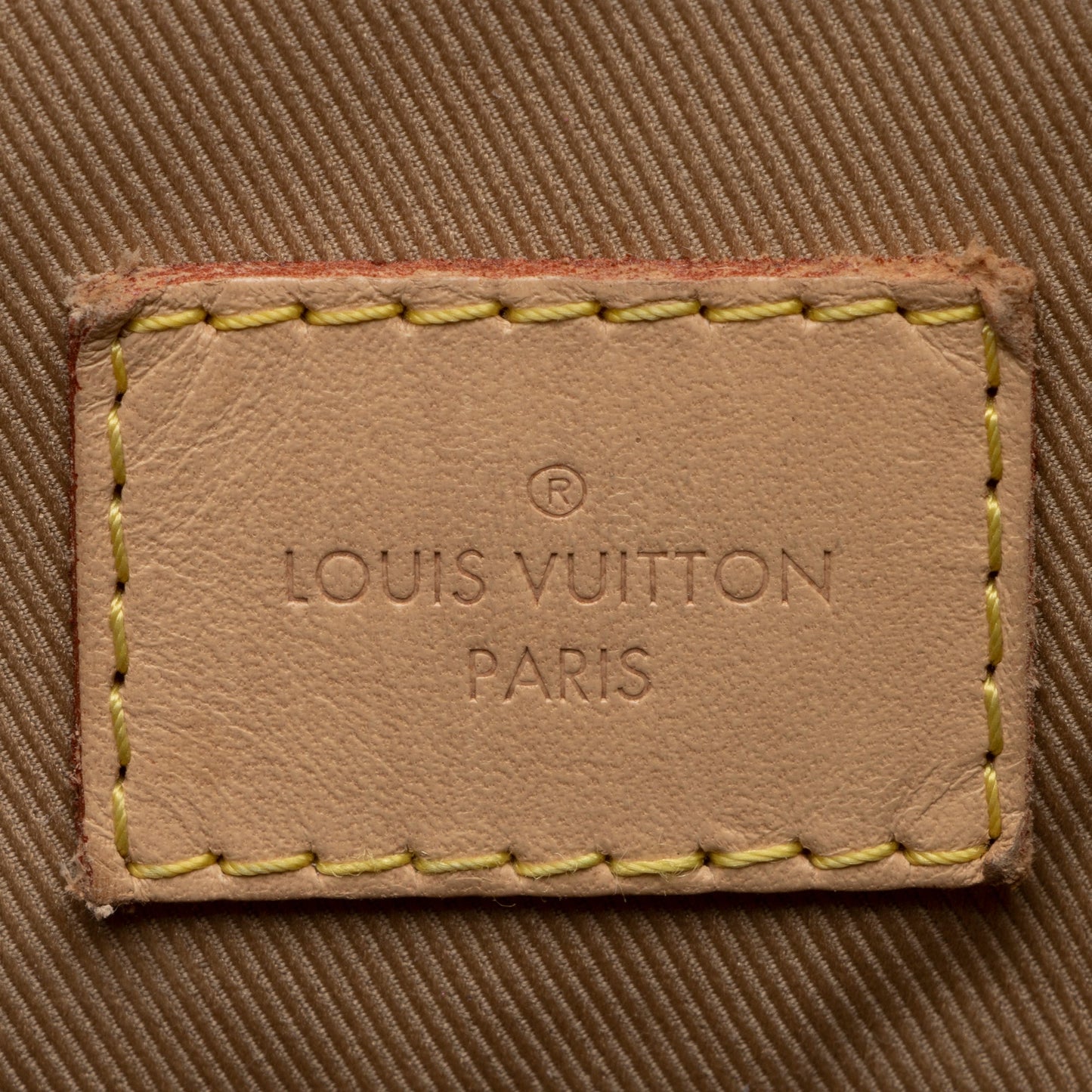 Louis Vuitton Monogram Canvas Graceful PM Hobo (SHF-23848)