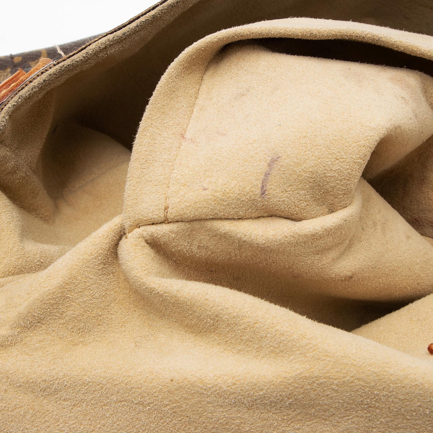 Louis Vuitton Monogram Canvas Hudson PM Shoulder Bag (SHF-23168)