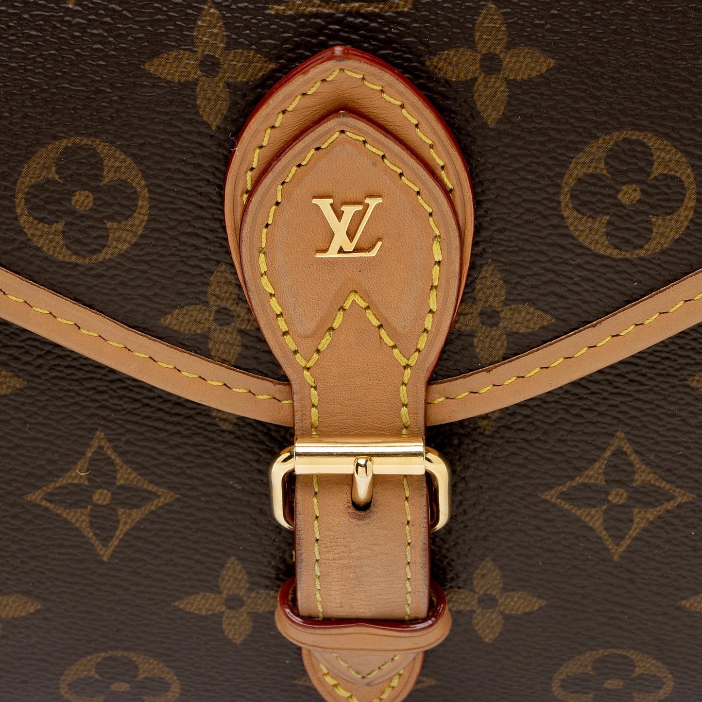 Louis Vuitton Monogram Canvas IVY Satchel (SHF-yjbIDd)