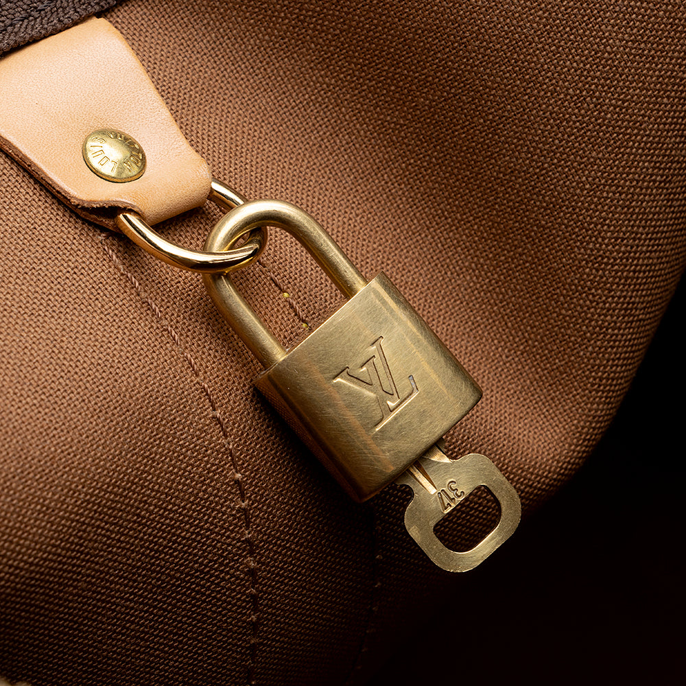 Louis Vuitton Monogram Canvas Keepall 55 Duffel Bag (SHF-21141)