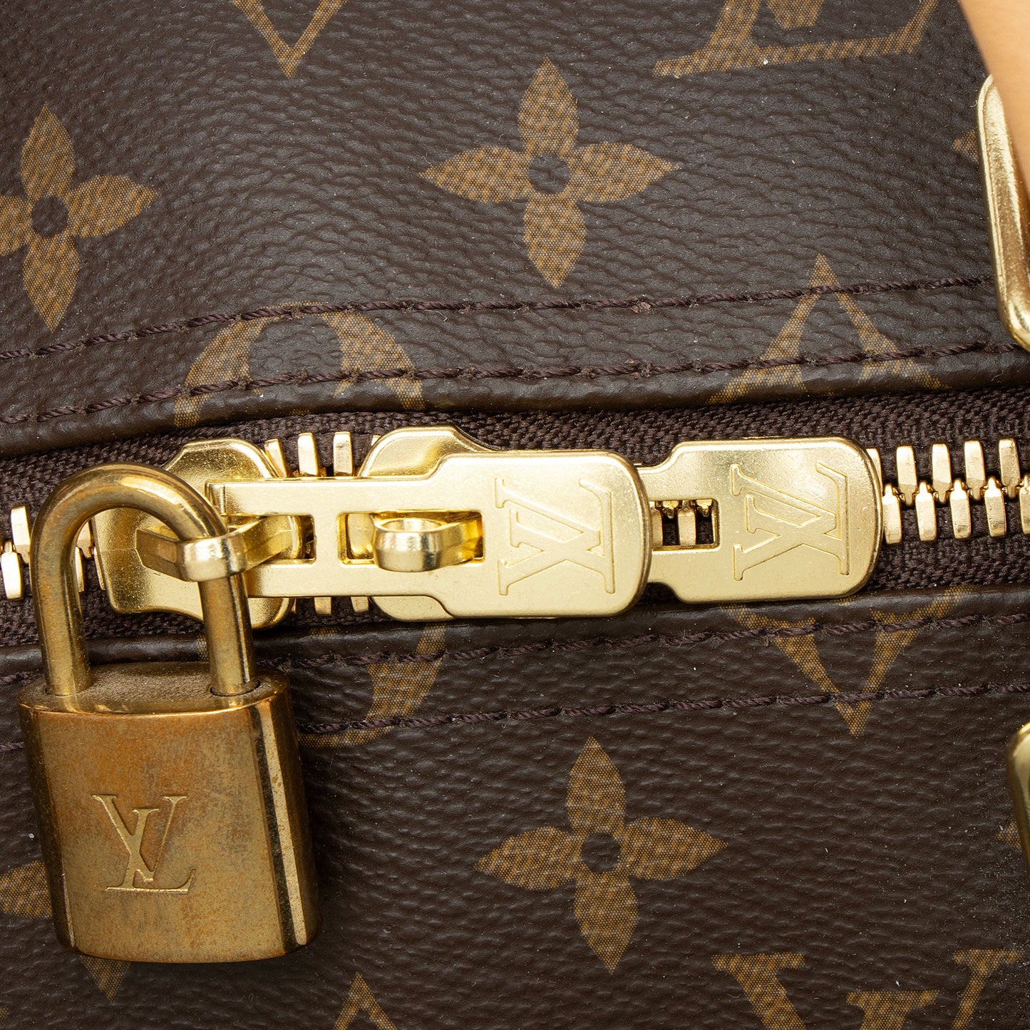 Louis Vuitton Monogram Canvas Keepall Bandouliere 50 Duffle