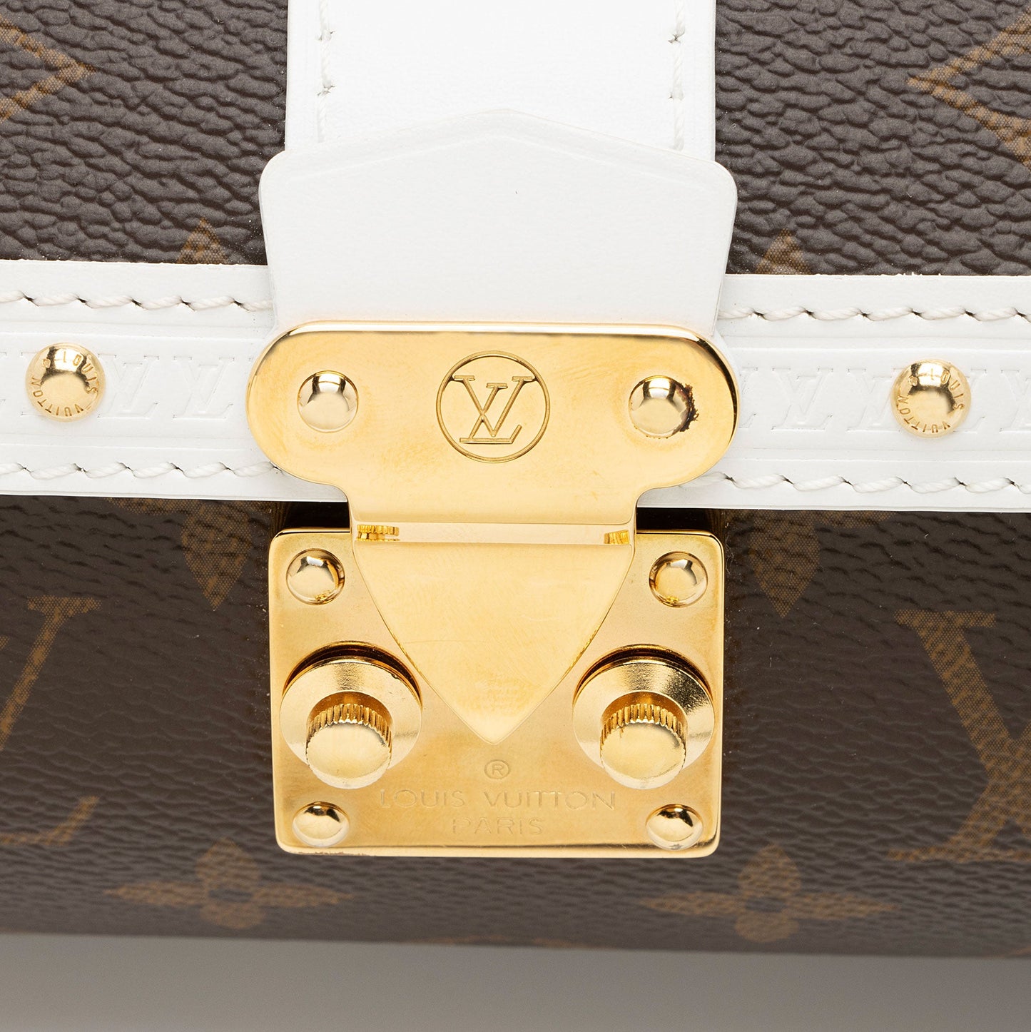 Louis Vuitton Monogram Canvas LV Match Papillon Trunk Bag (SHF-5Z0kV1)