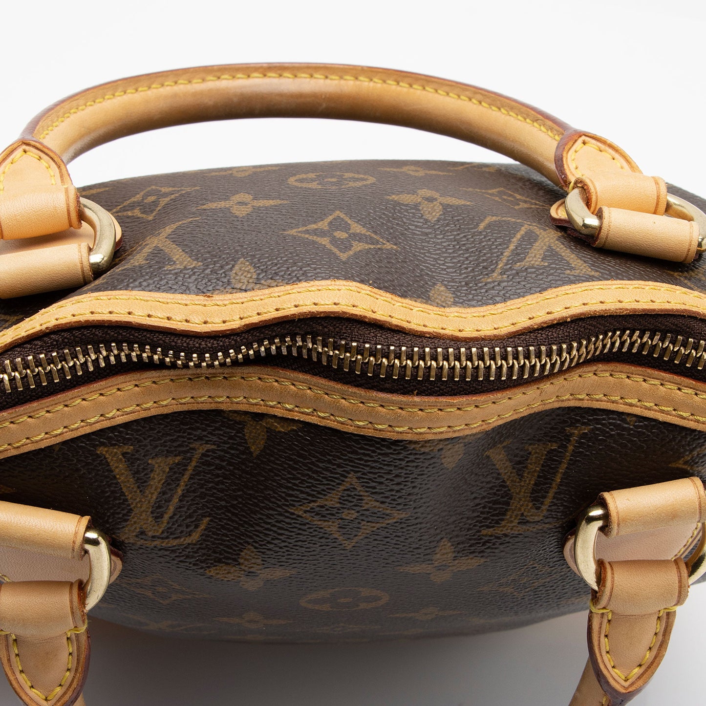 Louis Vuitton Monogram Canvas Lockit Satchel (SHF-sassyg)