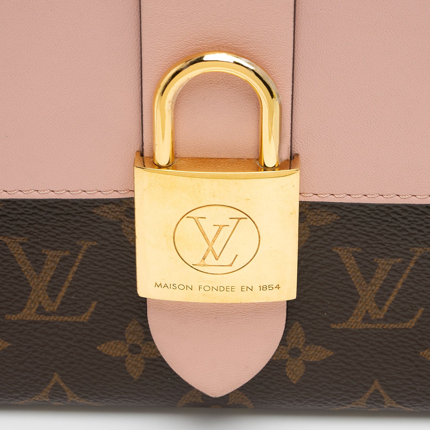 Louis Vuitton Monogram Canvas Locky BB Top Handle (SHF-akYsid)