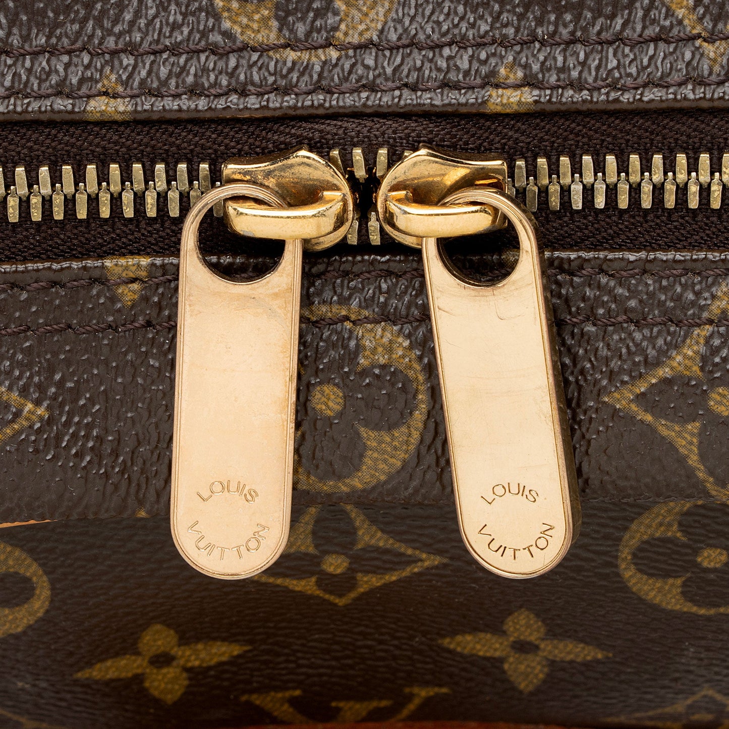 Louis Vuitton Monogram Canvas Manhattan GM Satchel (SHF-23nqTq)