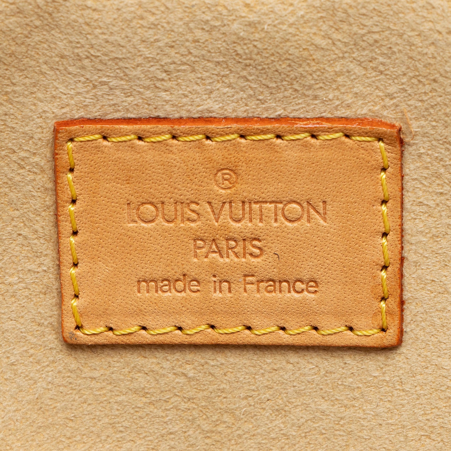 Louis Vuitton Monogram Canvas Manhattan PM Satchel (SHF-411Bub)