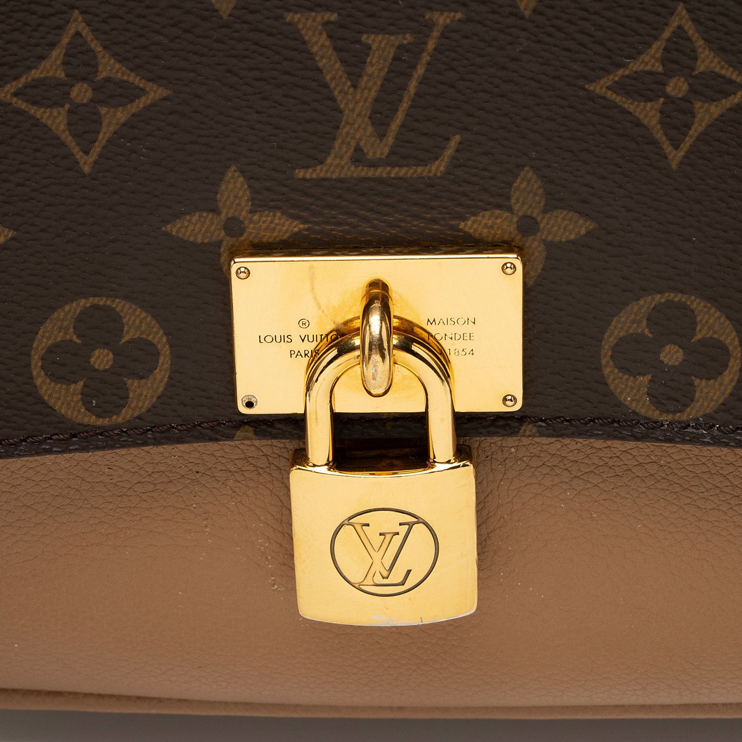 Louis Vuitton Monogram Canvas Marignan Messenger (SHF-kP6IW5)