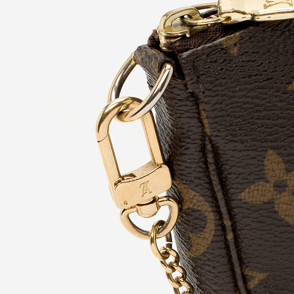 Louis Vuitton Monogram Canvas Mini Pochette Accessoires (SHF-18981)