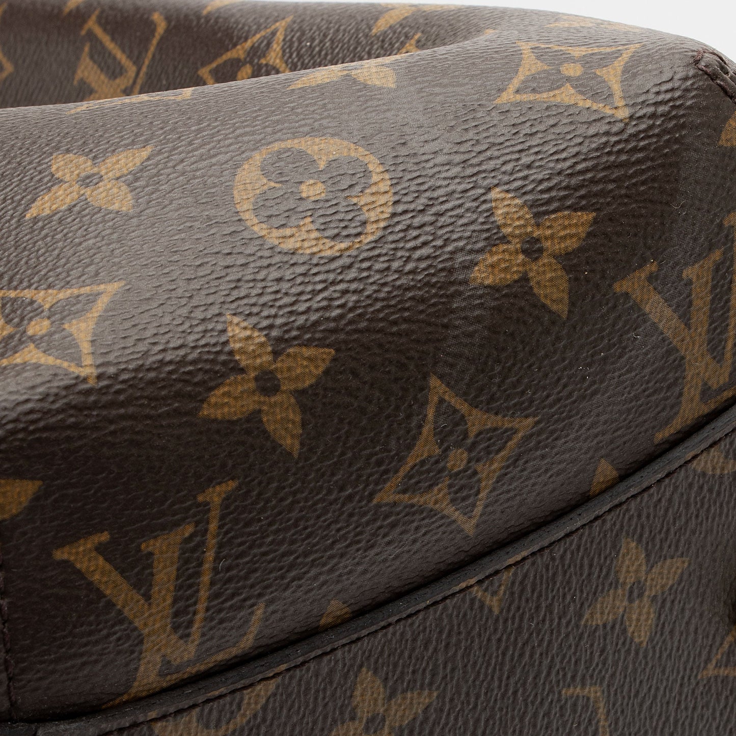 Louis Vuitton Monogram Canvas Montaigne GM Tote