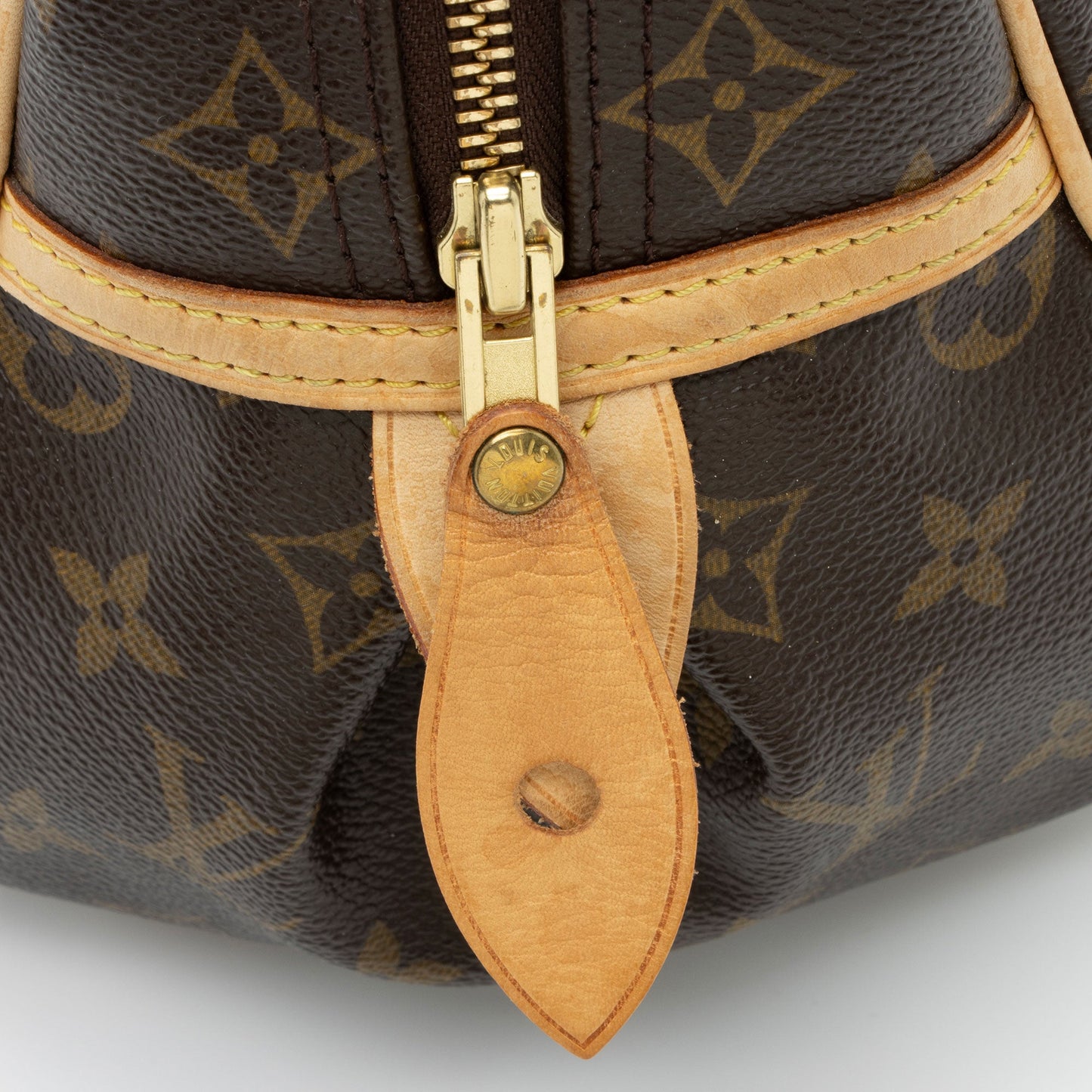 Louis Vuitton Monogram Canvas Montorgueil PM Shoulder Bag (SHF-21BXZs)