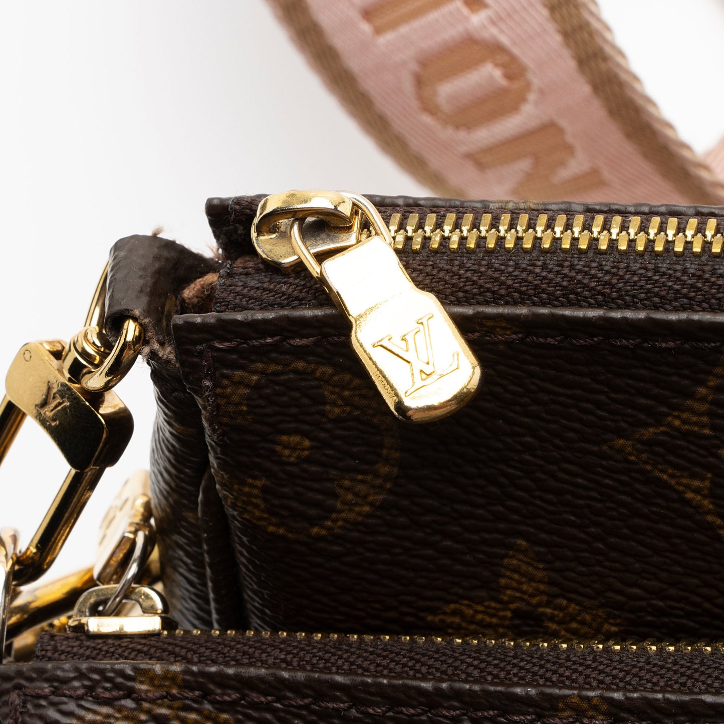 Louis Vuitton Monogram Canvas Multi-Pochette Accessoires (SHF-3UmPr2)