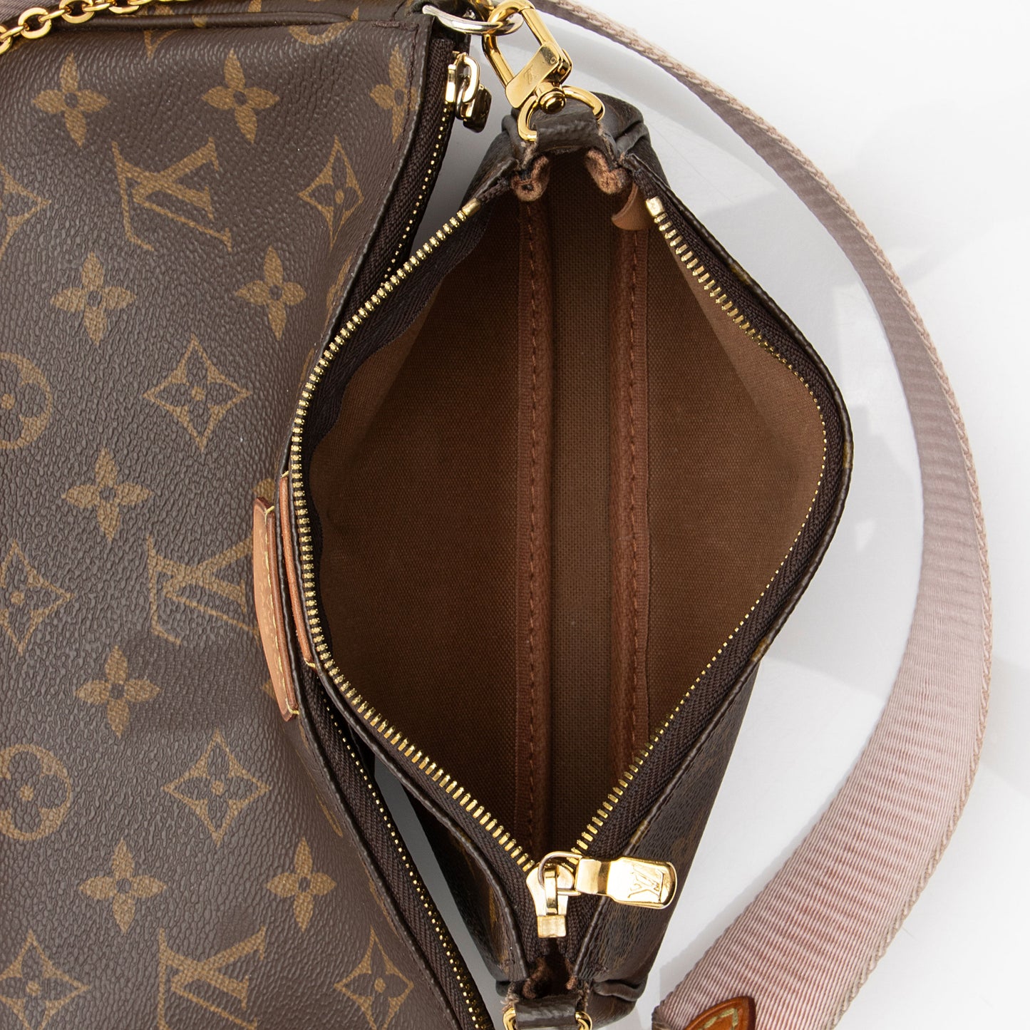 Louis Vuitton Monogram Canvas Multi-Pochette Accessoires (SHF-3UmPr2)