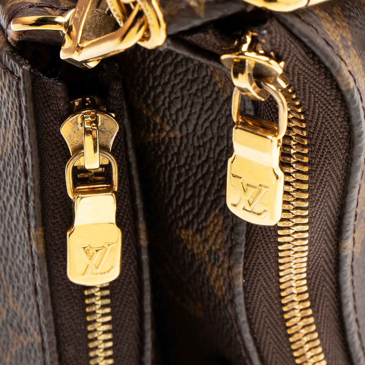 Louis Vuitton Monogram Canvas Multi-Pochette Accessoires (SHF-13NbG3)