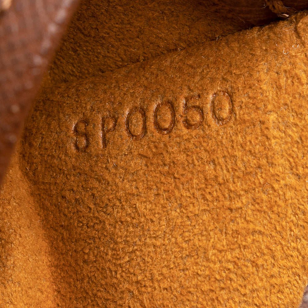 Louis Vuitton Vintage Monogram Canvas Musette Tango Shoulder Bag -  (SHF-20343)