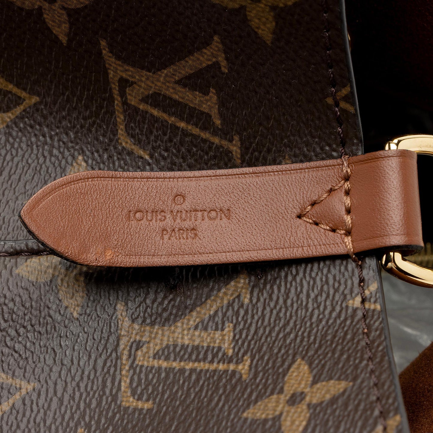 Louis Vuitton Monogram Canvas Neonoe Shoulder Bag (SHF-xcORZB)