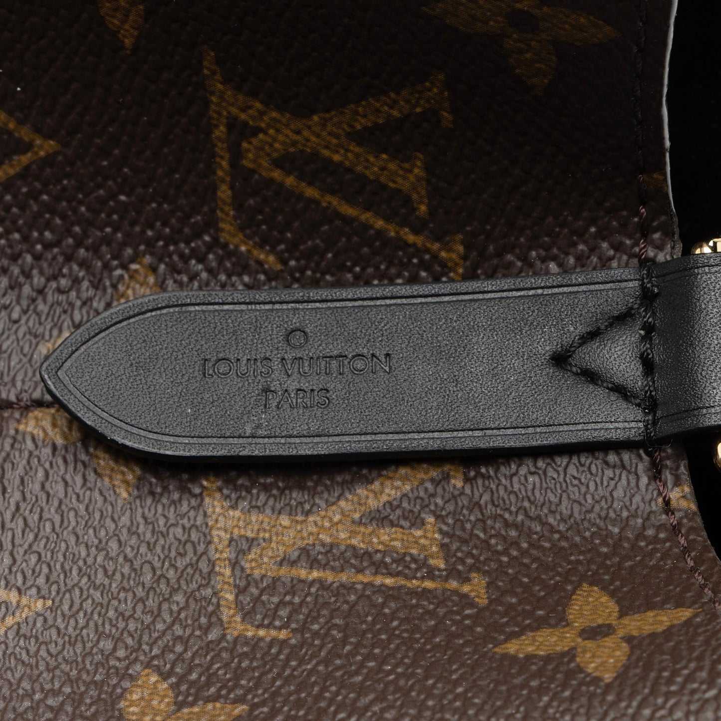 Louis Vuitton Monogram Canvas Neonoe Shoulder Bag (SHF-hpUHzM)