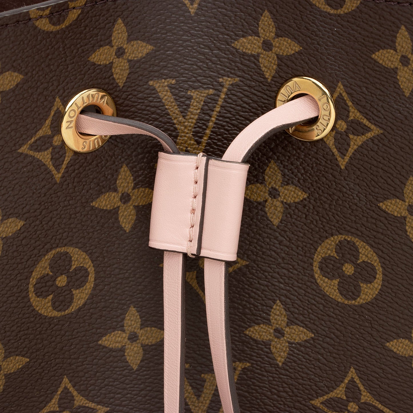 Louis Vuitton Monogram Canvas Neonoe Shoulder Bag (SHF-YEfO7R)