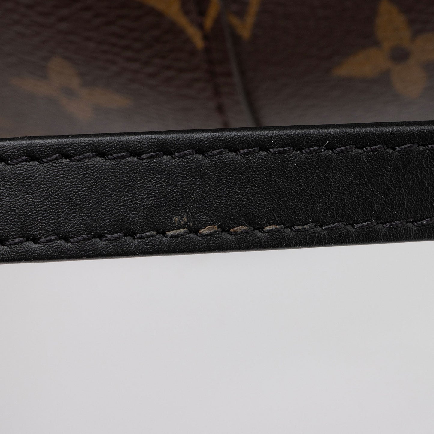 Louis Vuitton Monogram Canvas Neonoe Shoulder Bag (SHF-9t2h8z)