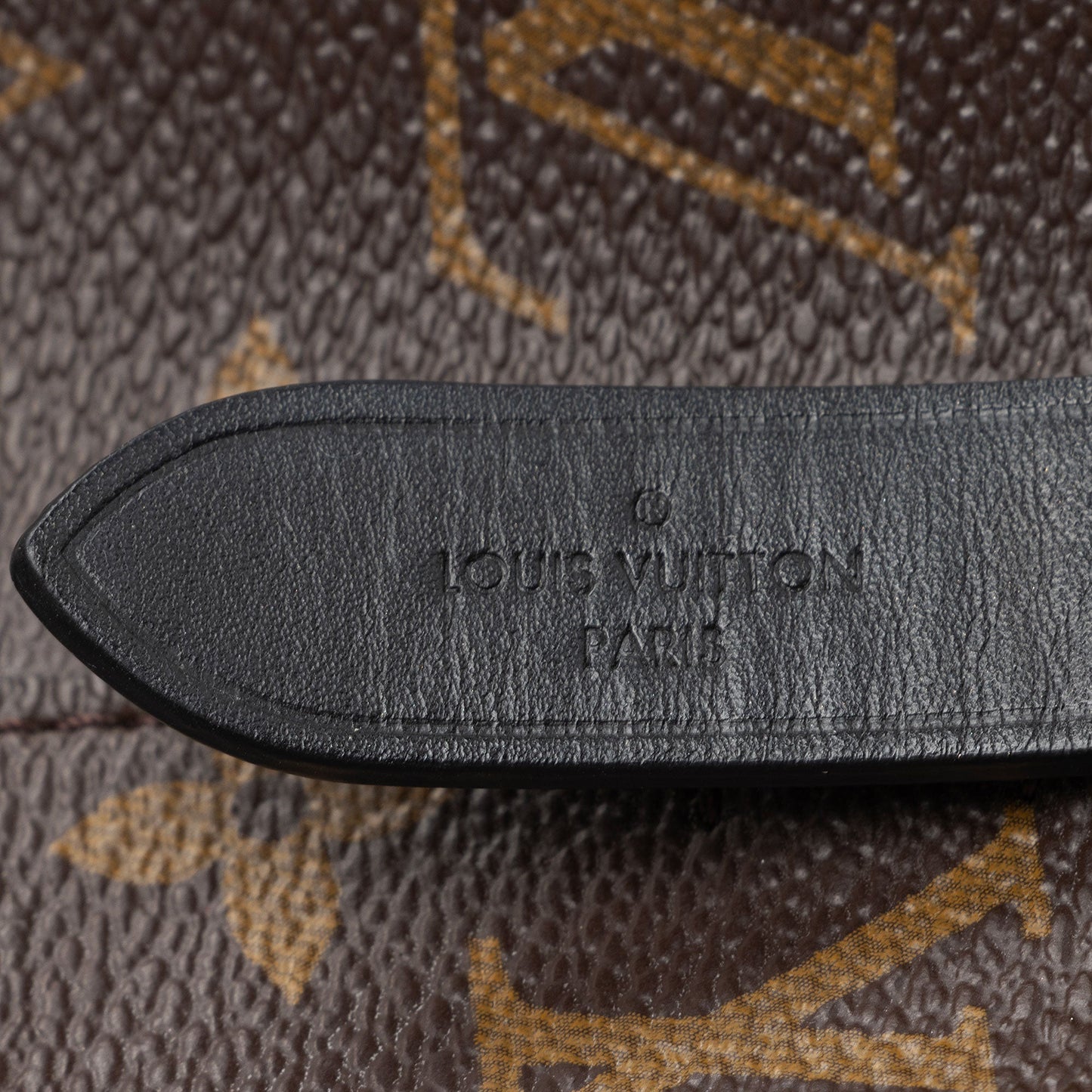 Louis Vuitton Monogram Canvas Neonoe Shoulder Bag (SHF-QBz7mj)