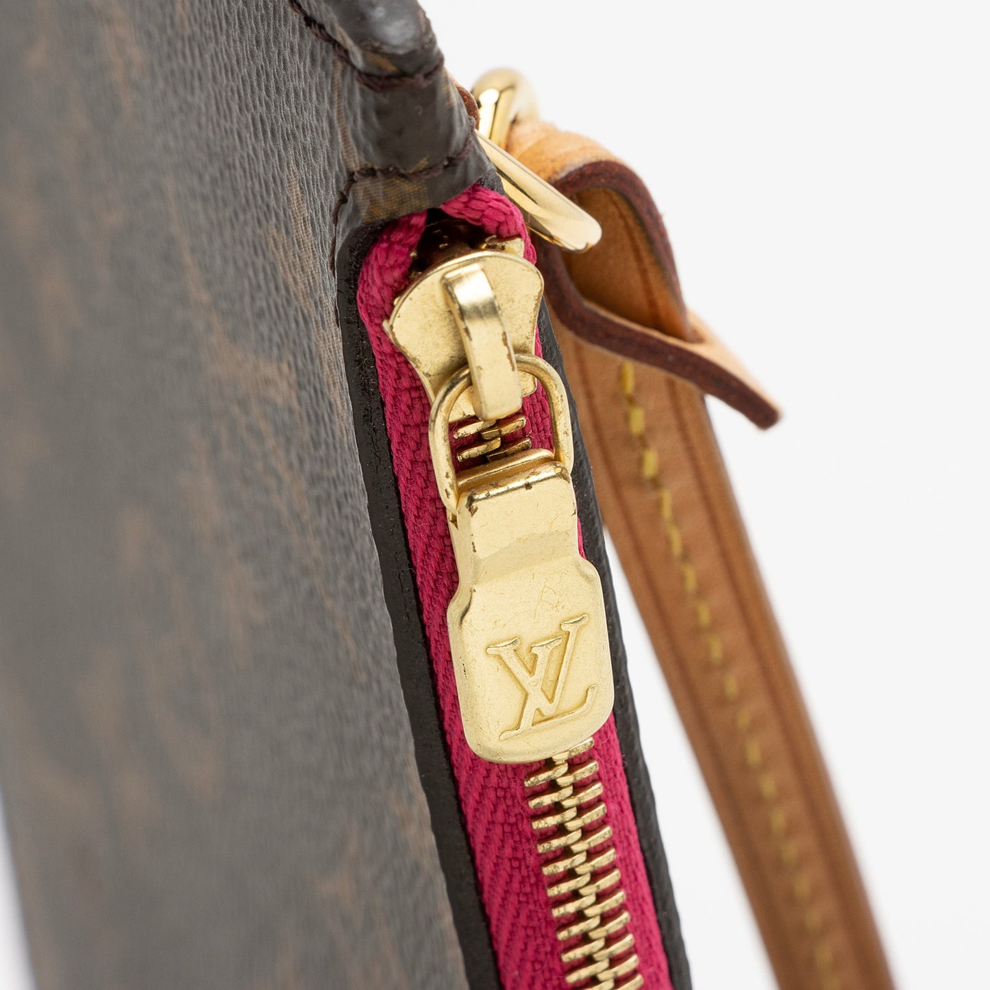Louis Vuitton Monogram Canvas Neverfull GM Pochette (SHF-22833)