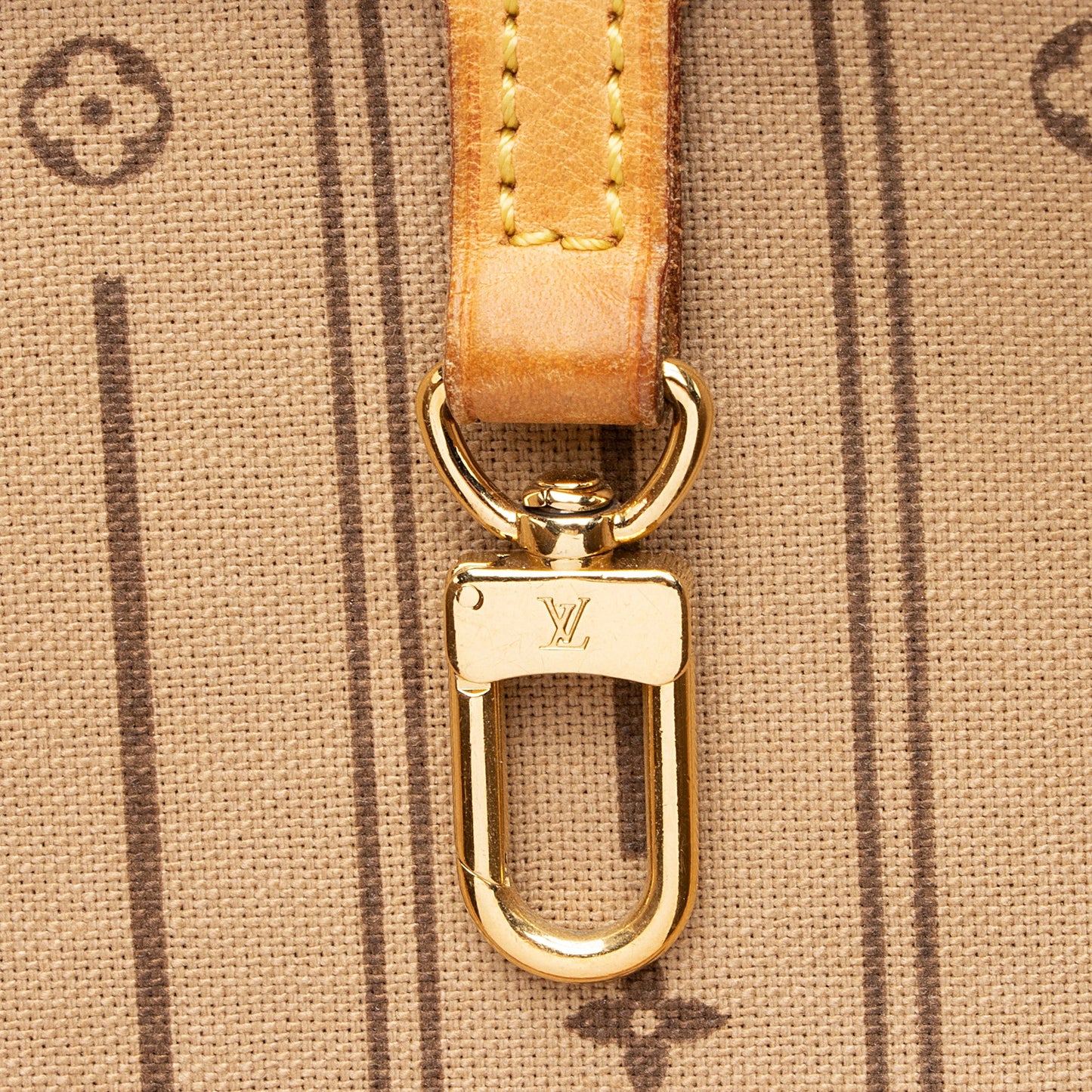 Louis Vuitton Monogram Canvas Neverfull GM Tote (SHF-22159)