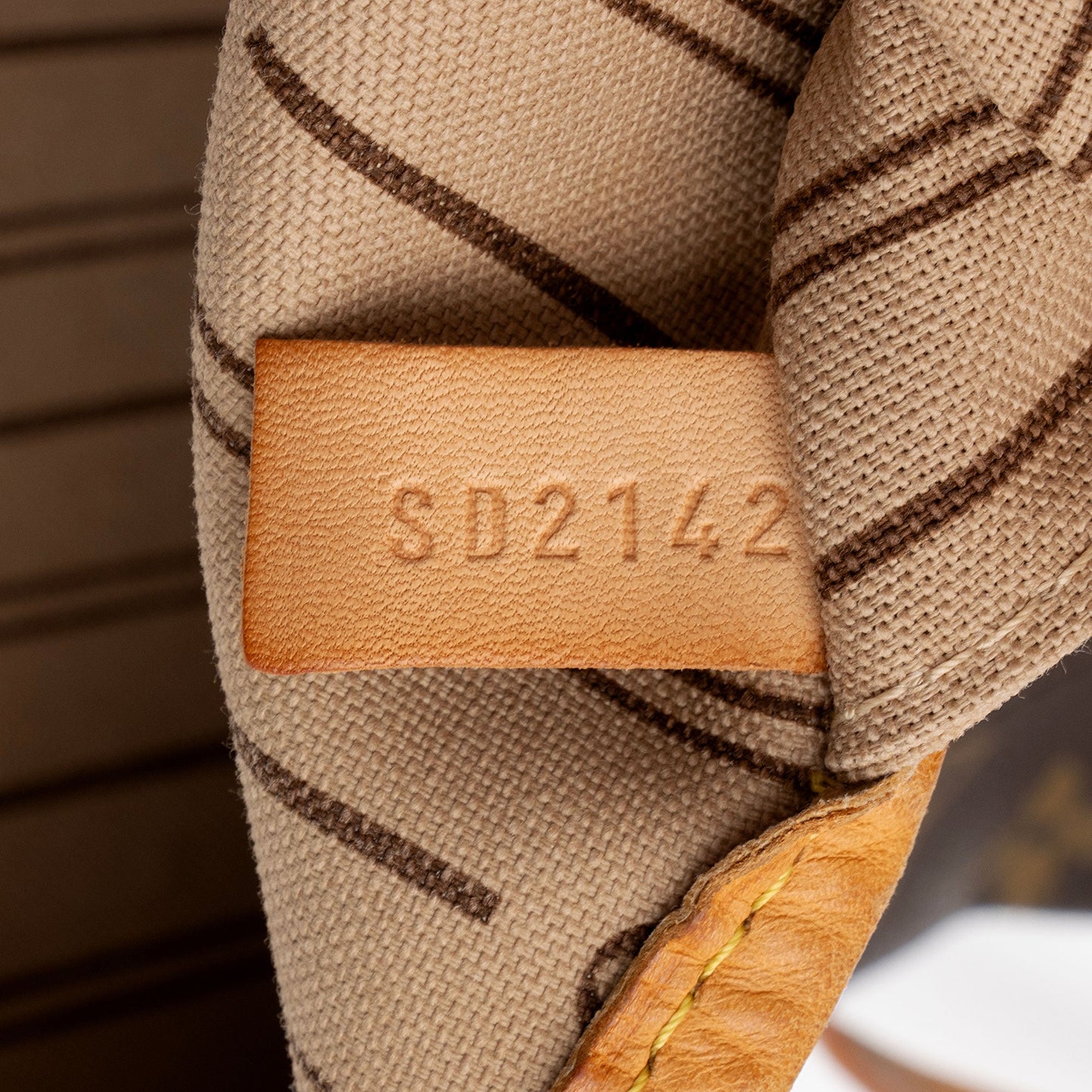 Louis Vuitton Monogram Canvas Neverfull GM Tote (SHF-mwdLUC)