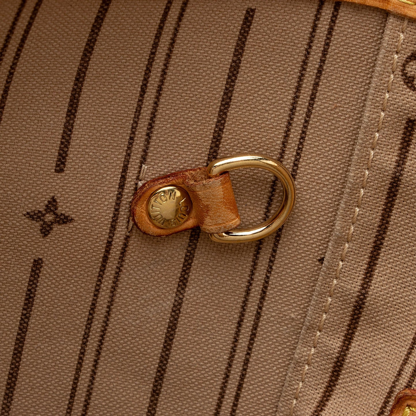 Louis Vuitton Monogram Canvas Neverfull GM Tote (SHF-mwdLUC)
