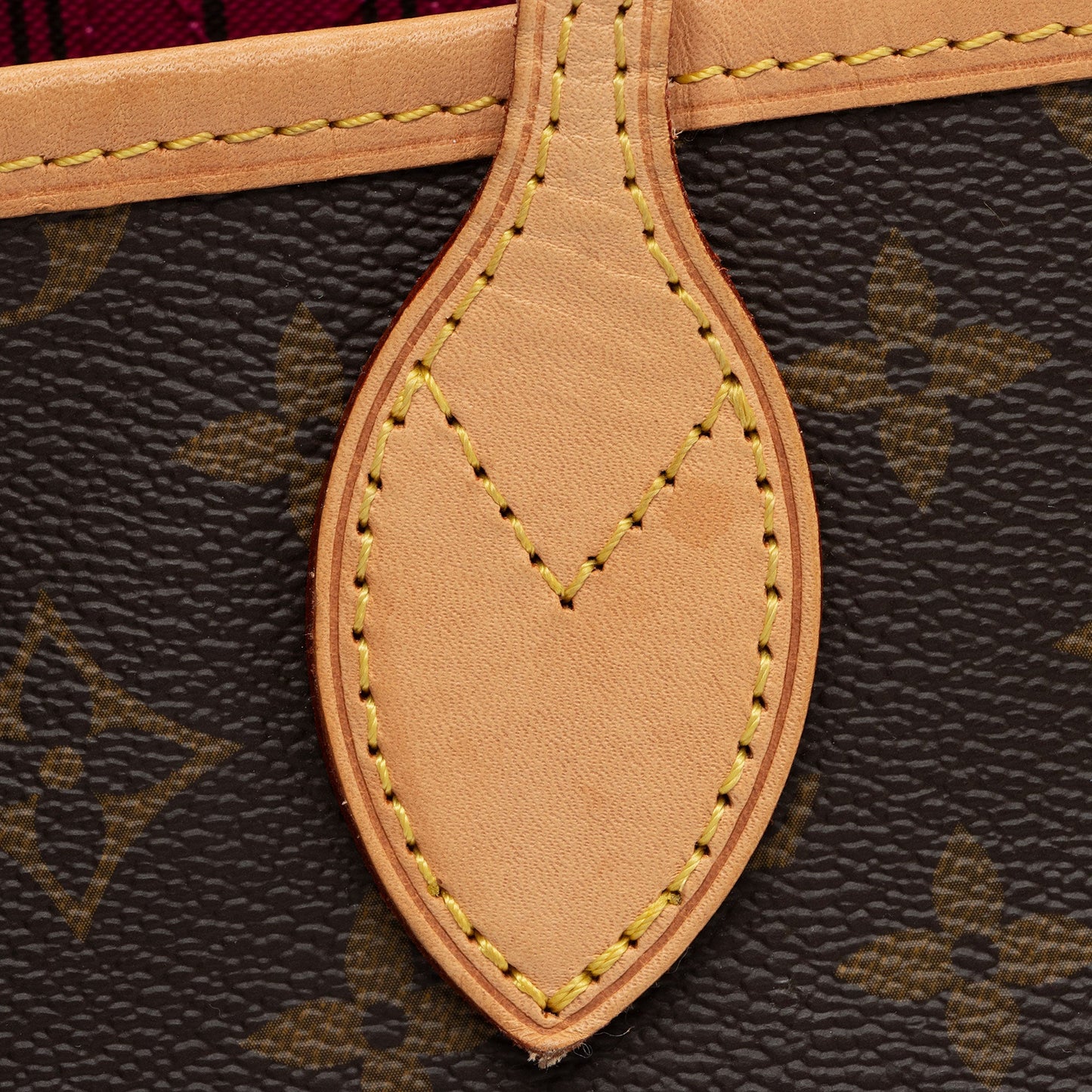 Louis Vuitton Monogram Canvas Neverfull GM Tote (SHF-i1mT4K)