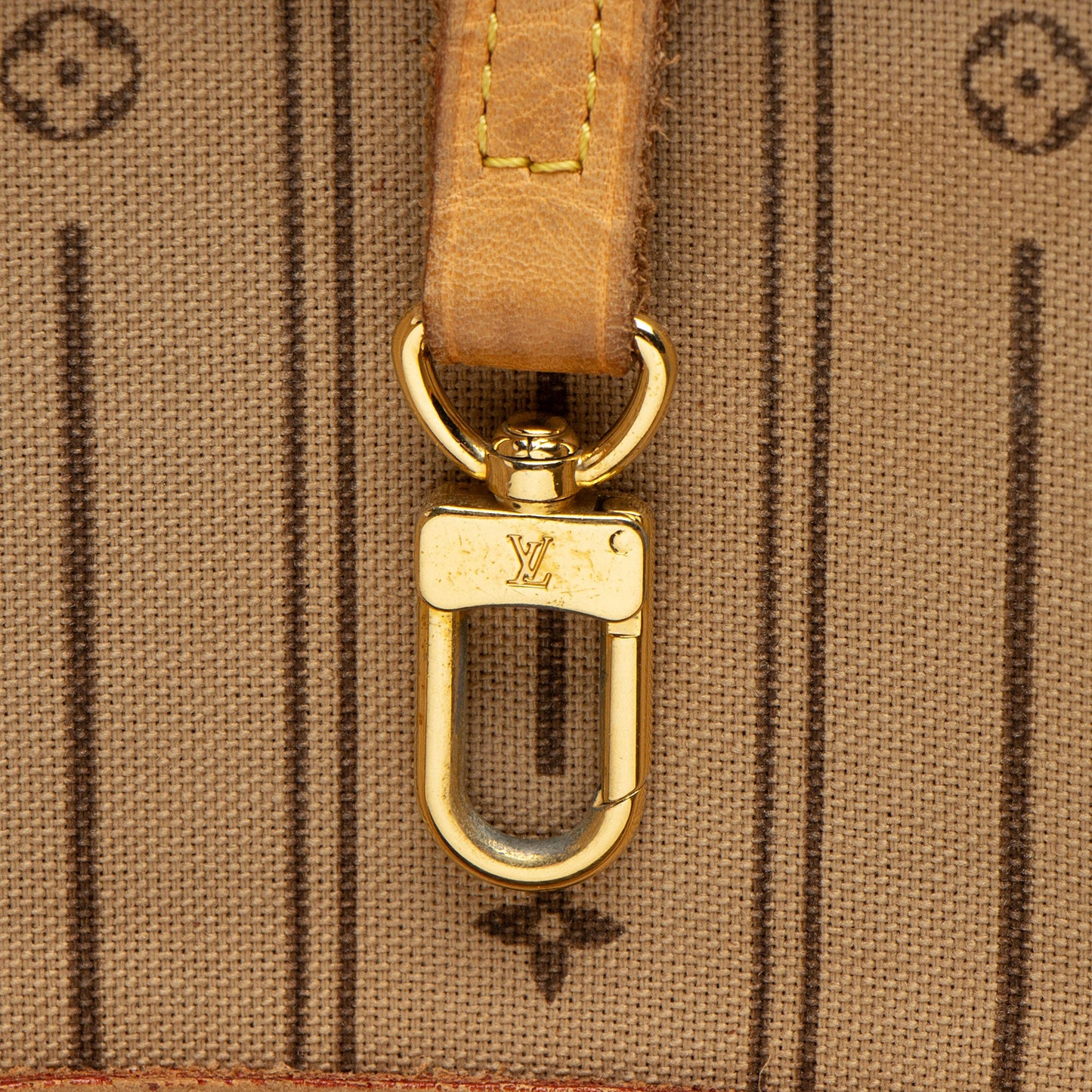 Louis Vuitton Monogram Canvas Neverfull GM Tote (SHF-PXYjw3)